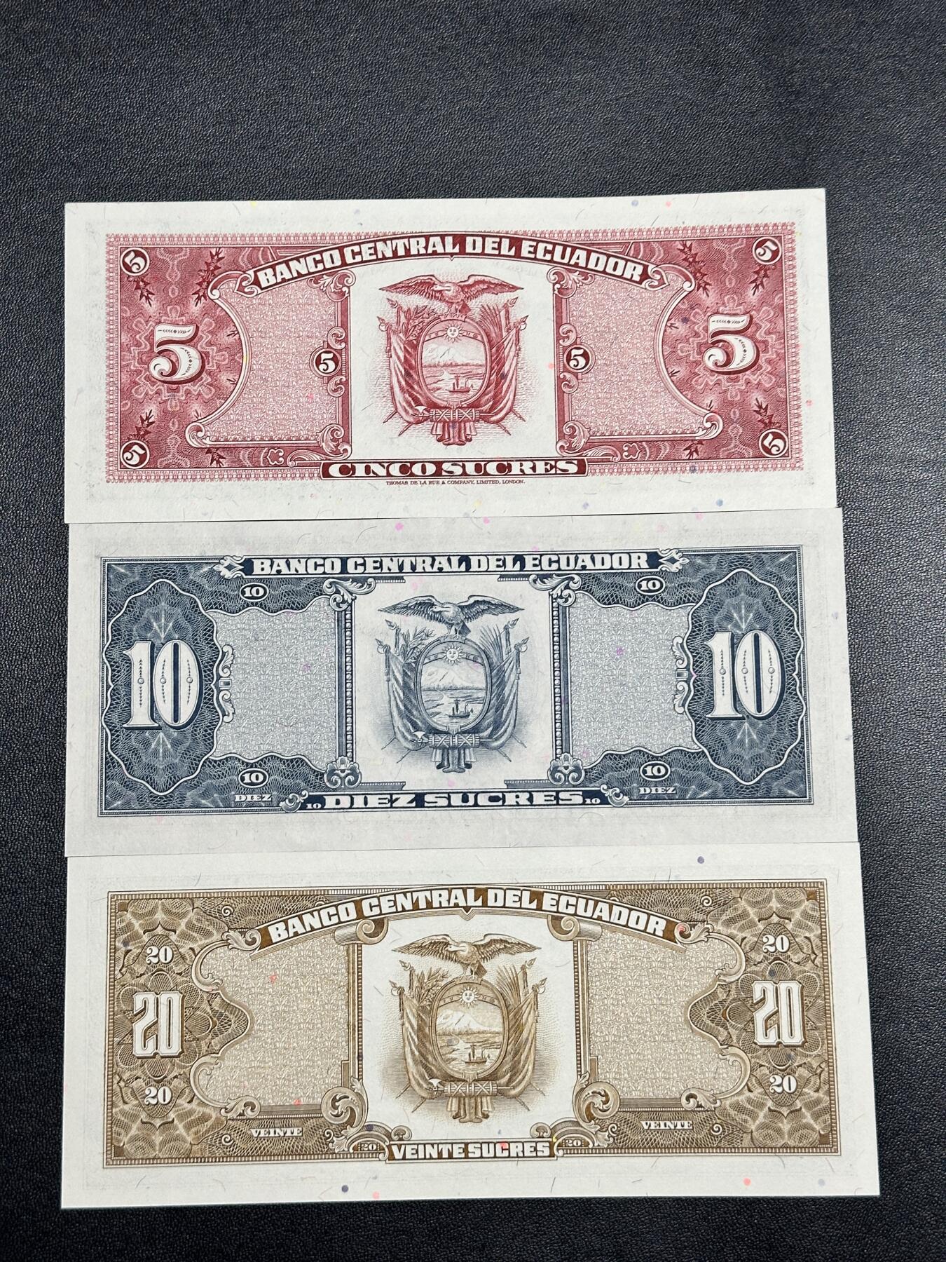 《外钞收藏家》第四百九十七期 厄瓜多尔5、10、20三张一起 UNC- 有潮癍如图