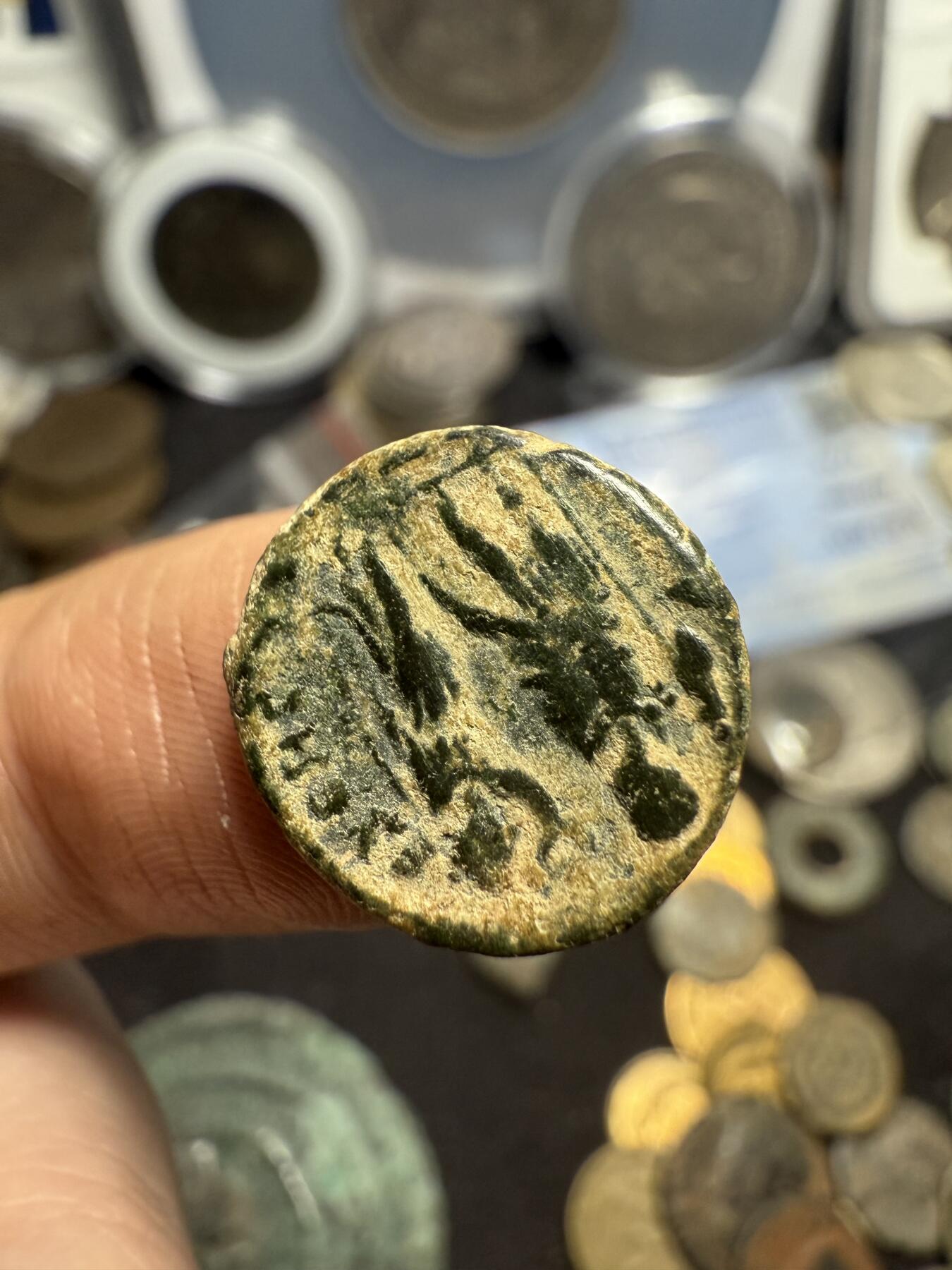 南宋泉阁俄币 外币 国币 专场第六期 古罗马 公元384-423 霍诺留小铜币 罗马东西分裂后 西罗马第一位皇帝 头像打制不错