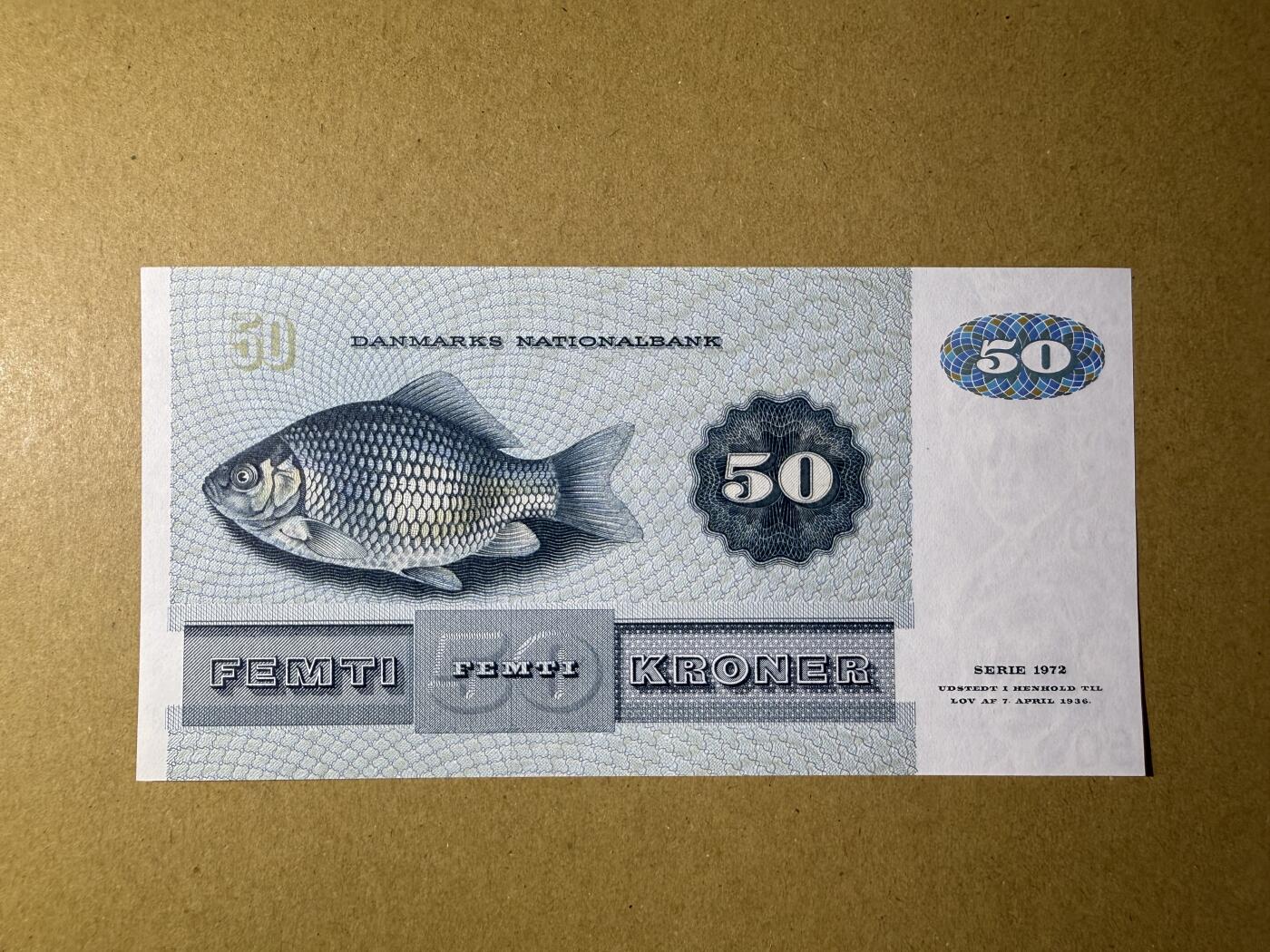 《艾美收藏》第190期-周日欧洲精品汇 丹麦50克朗 UNC 1985年 局部荧光