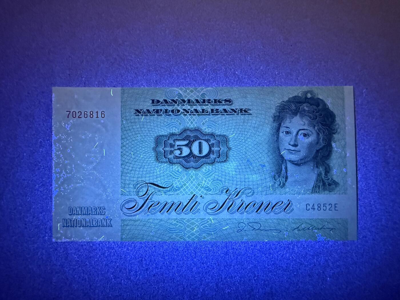 《艾美收藏》第190期-周日欧洲精品汇 丹麦50克朗 UNC 1985年 局部荧光