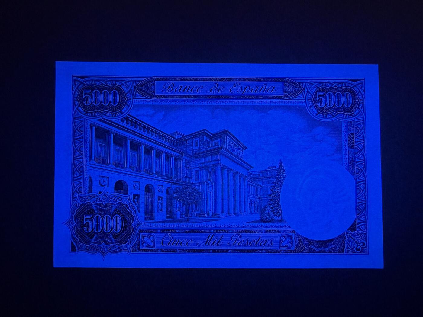 《艾美收藏》第190期-周日欧洲精品汇 西班牙5000比塞塔 UNC 1976年 西班牙国王卡洛斯三世 大票幅
