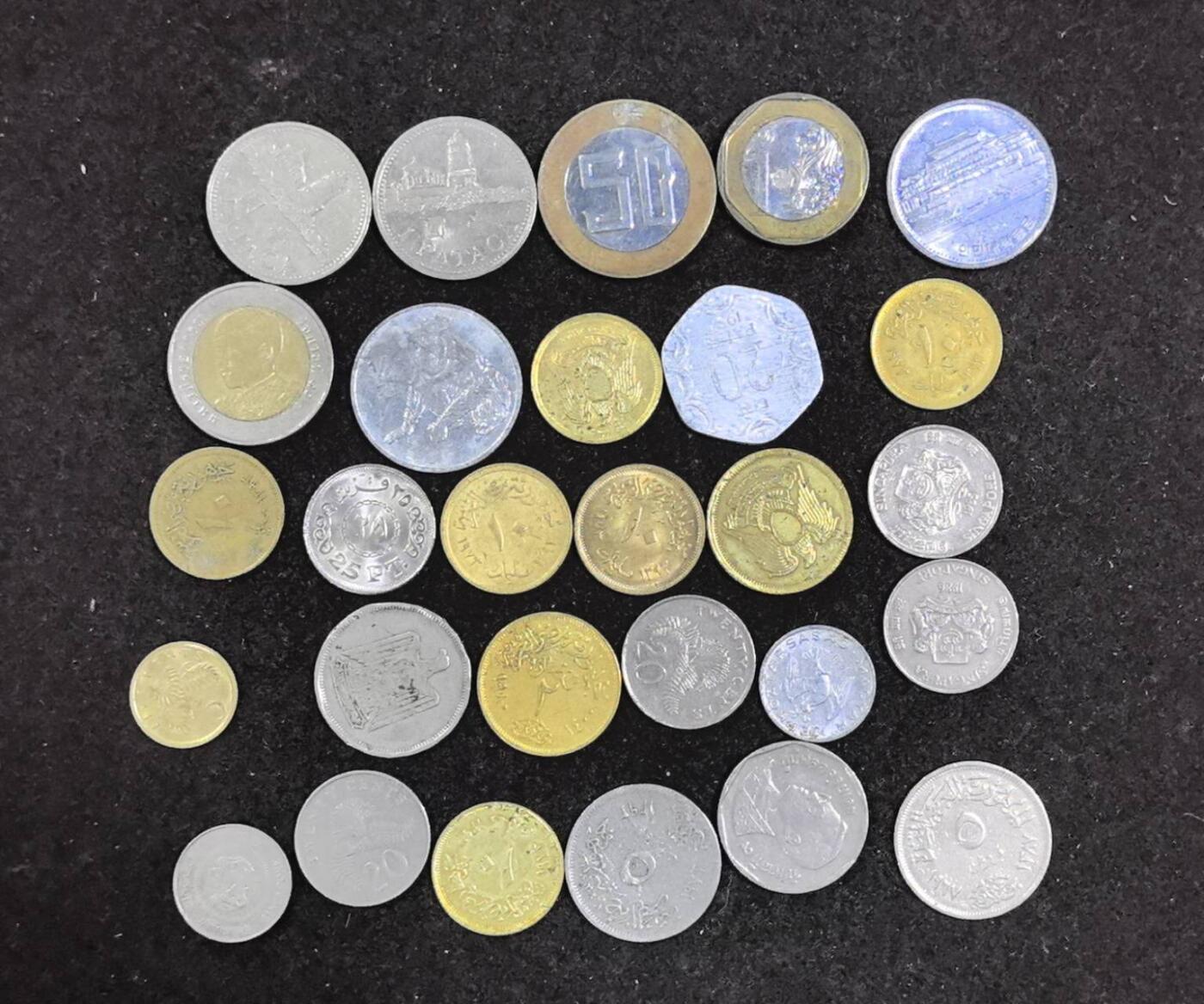 北京马甸外国币专卖第135期，外国币专场，陆续上拍，欢迎关注 28枚散币