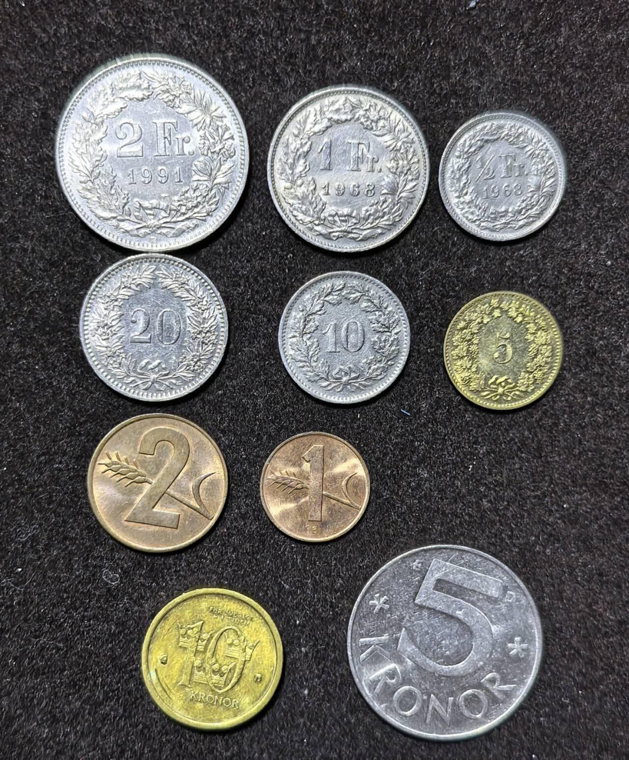 北京马甸外国币专卖第135期，外国币专场，陆续上拍，欢迎关注 瑞士和瑞典散币