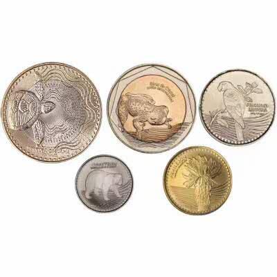 北京马甸外国币专卖第135期，外国币专场，陆续上拍，欢迎关注 非常漂亮的动物版全新哥伦比亚套币