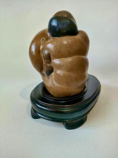 [3月7日奇珍异宝评级卡] 天然奇石欣赏:【权柄】。身份信息——发现地:罗布泊; 种类:雅丹石;规格:12*12*18cm ;重量:2600k——贵人礼，无价！