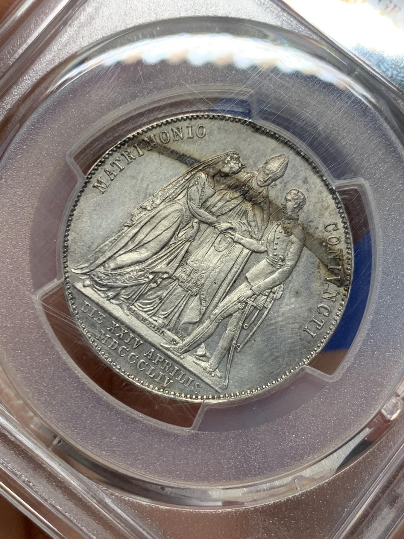 《竞宝斋》第360场 周日，周一  2场连拍 （全场包邮） PCGS UNC 奥匈帝国 奥地利 1854年 茜茜公主大婚 1盾银币