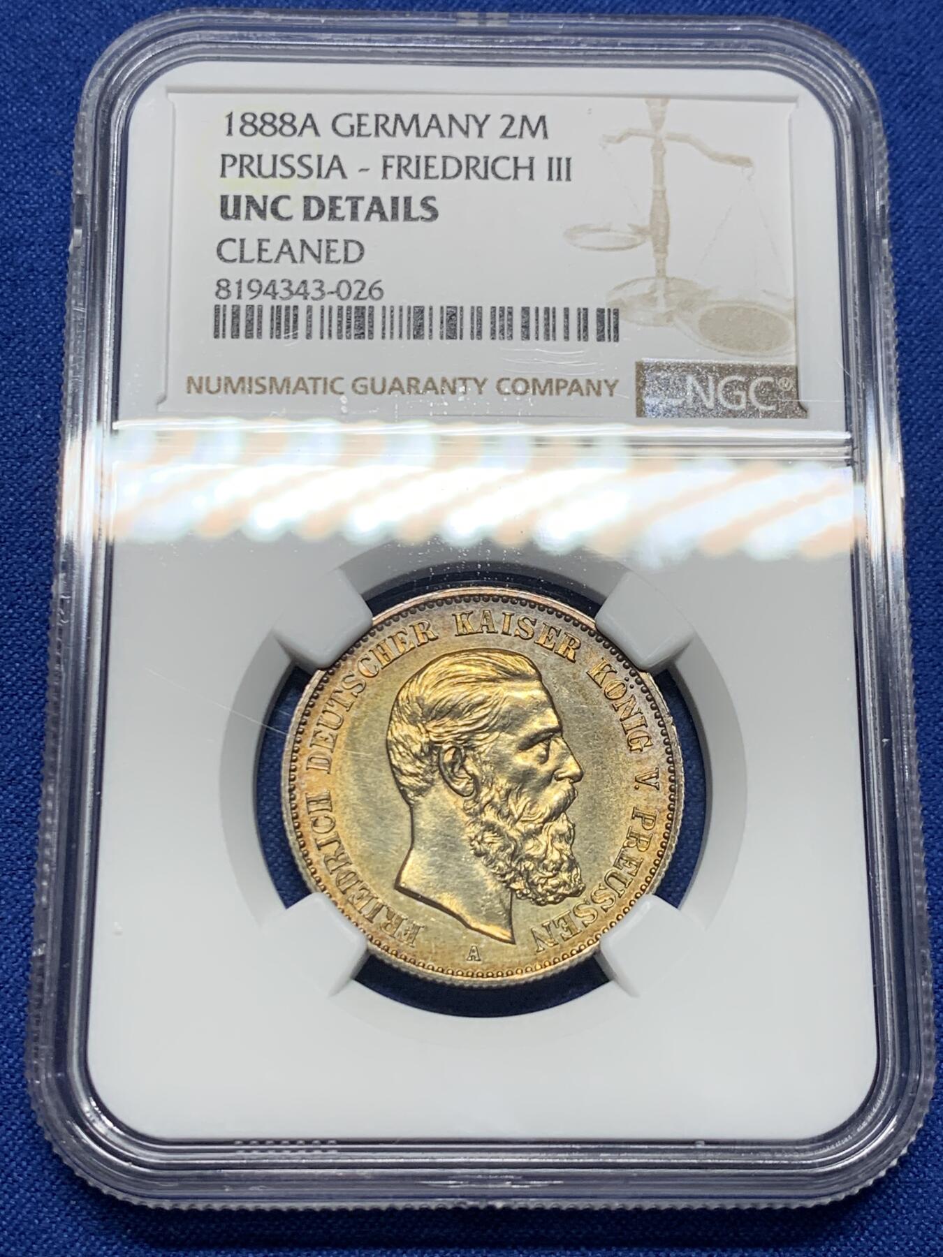 《竞宝斋》第360场 周日，周一  2场连拍 （全场包邮） NGC UNCD 德国1888三皇年弗里德里希三世2马克银币，五彩包浆，转光，高点保存非常好。