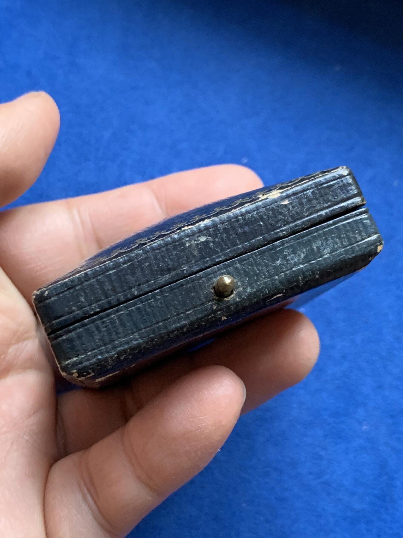 《竞宝斋》第360场 周日，周一  2场连拍 （全场包邮） 英国1902年爱德华七世加冕铜章 27.2克 38.8mm 带盒