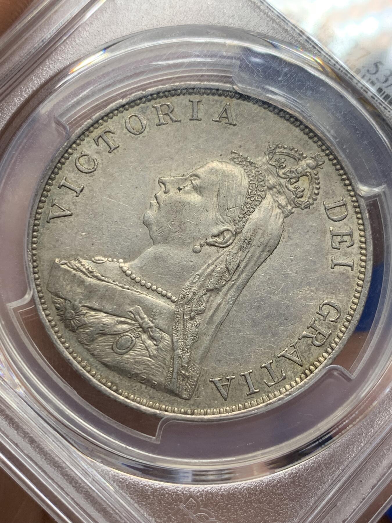 《竞宝斋》第360场 周日，周一  2场连拍 （全场包邮） PCGS AU53 英国1889年维多利亚女王高冠双弗洛林4先令大银币，少见年份版本，多见1887年，PL底版，双面淡灰彩包浆。