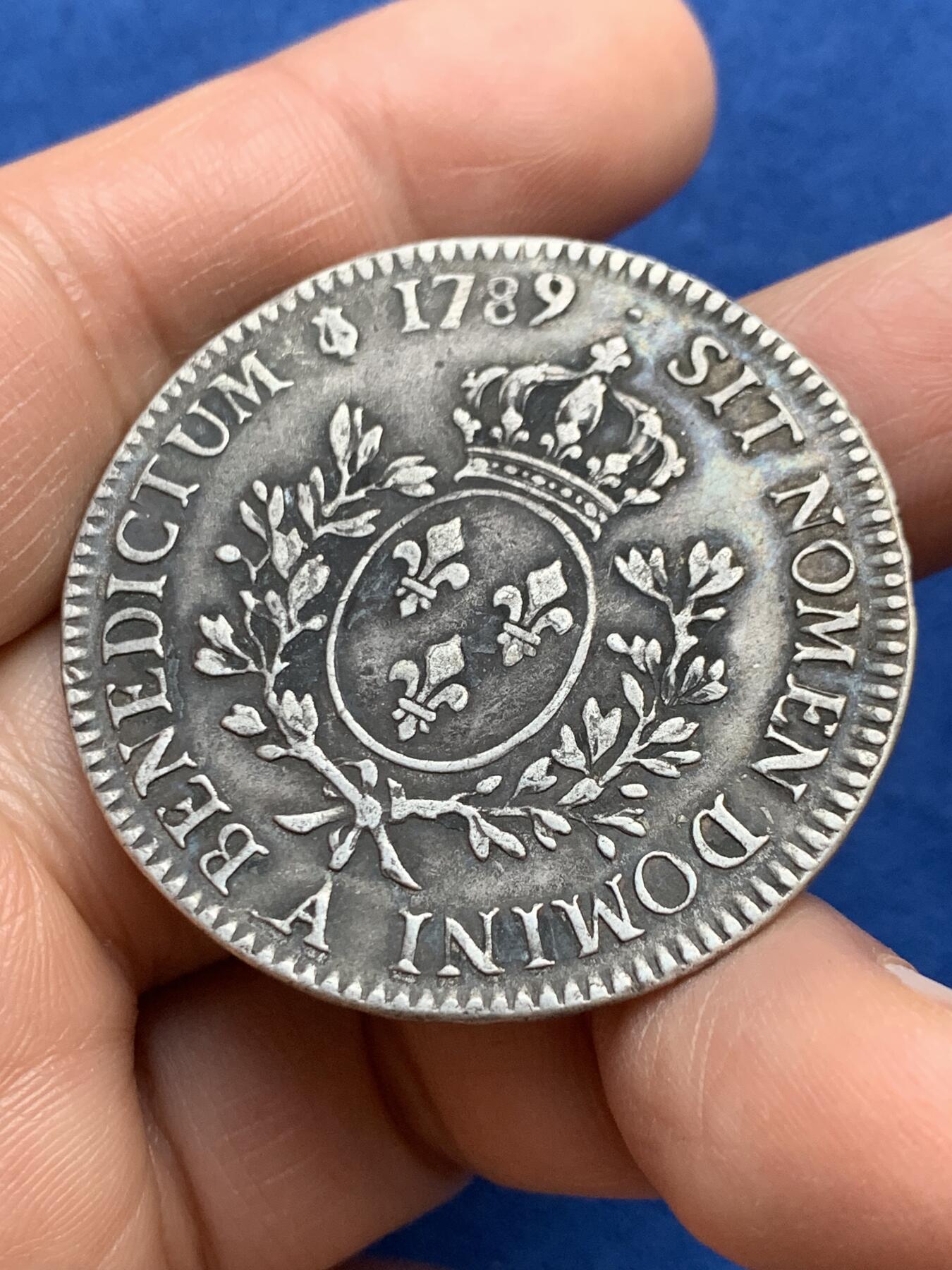 《竞宝斋》第360场 周日，周一  2场连拍 （全场包邮） 法国路易十六1789年埃居大银币