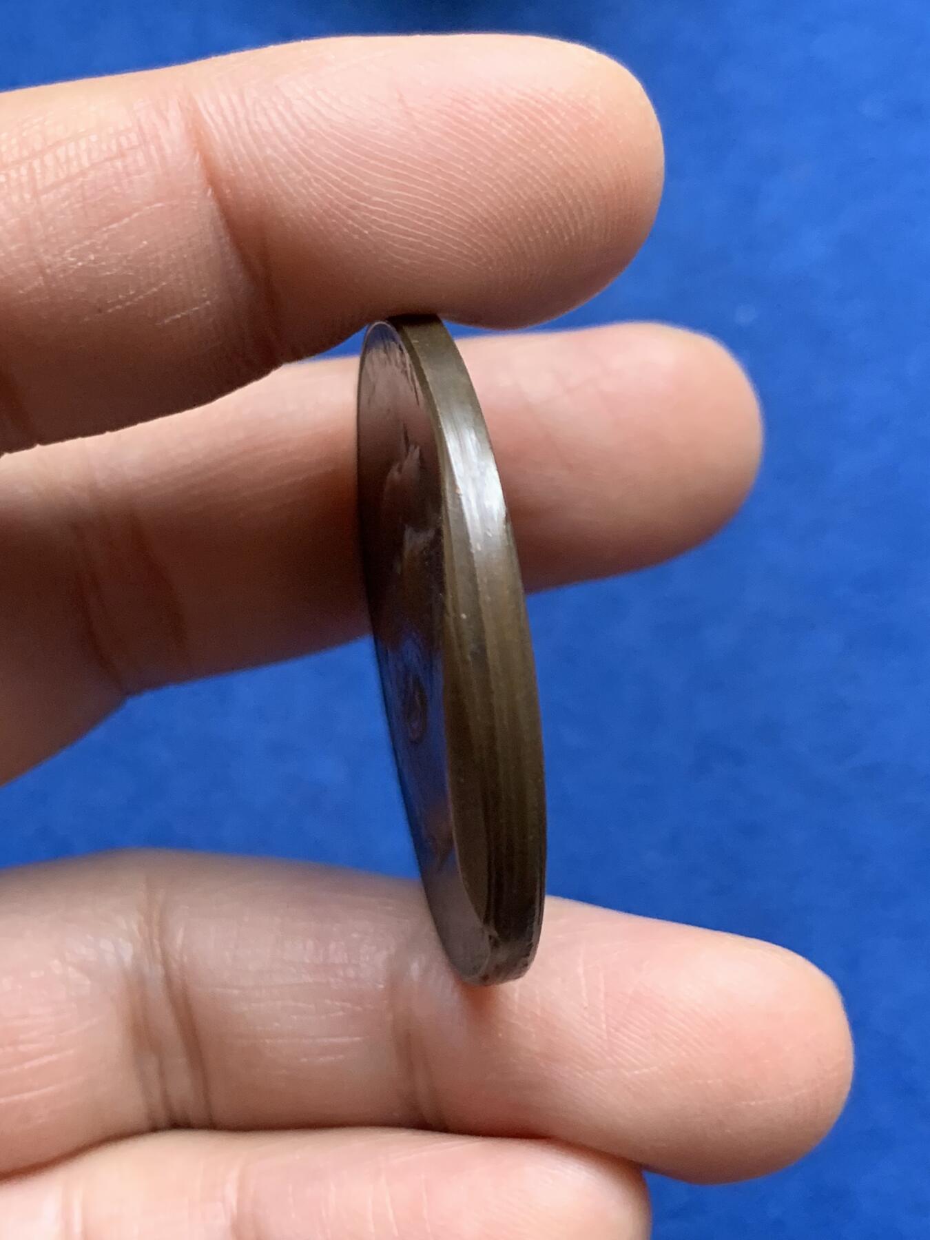 《竞宝斋》第360场 周日，周一  2场连拍 （全场包邮） 英国1902年爱德华七世加冕铜章 27.2克 38.8mm 带盒