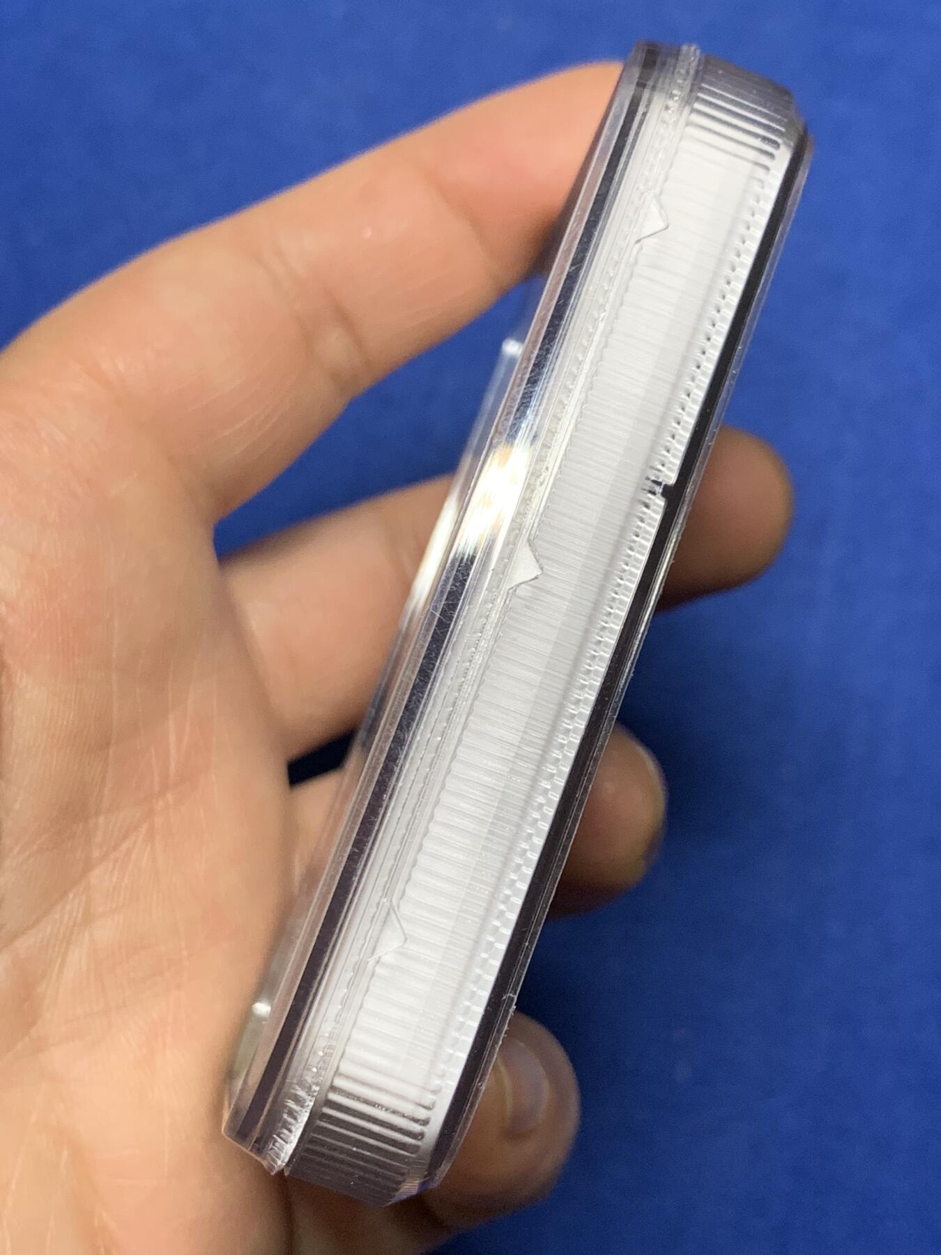 《竞宝斋》第360场 周日，周一  2场连拍 （全场包邮） NGC AUD 英国1848年为纪念中国耆英号帆船到达英国伦敦而制造的白色金属纪念大章，大老黑包浆严评，数量稀少纪念章中的大名誉品！耆英号以清政府驻广州钦差大臣耆英命名,耆英与英国签订了近代中国第一个不平等条约《南京条约》将香港割让给英国，历史纪念意义重大！这枚规格很大，高浮雕，细节非常好。