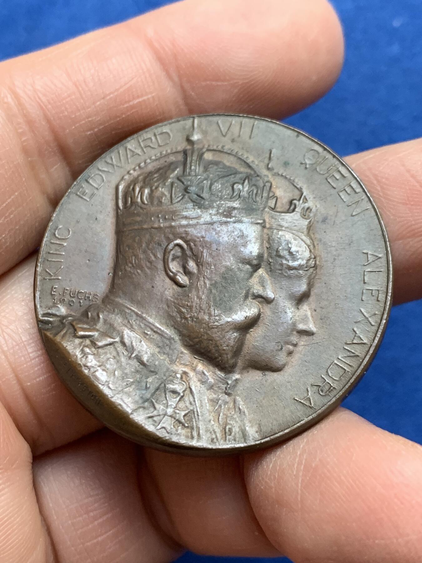 《竞宝斋》第360场 周日，周一  2场连拍 （全场包邮） 英国1902年爱德华七世加冕铜章 27.2克 38.8mm 带盒