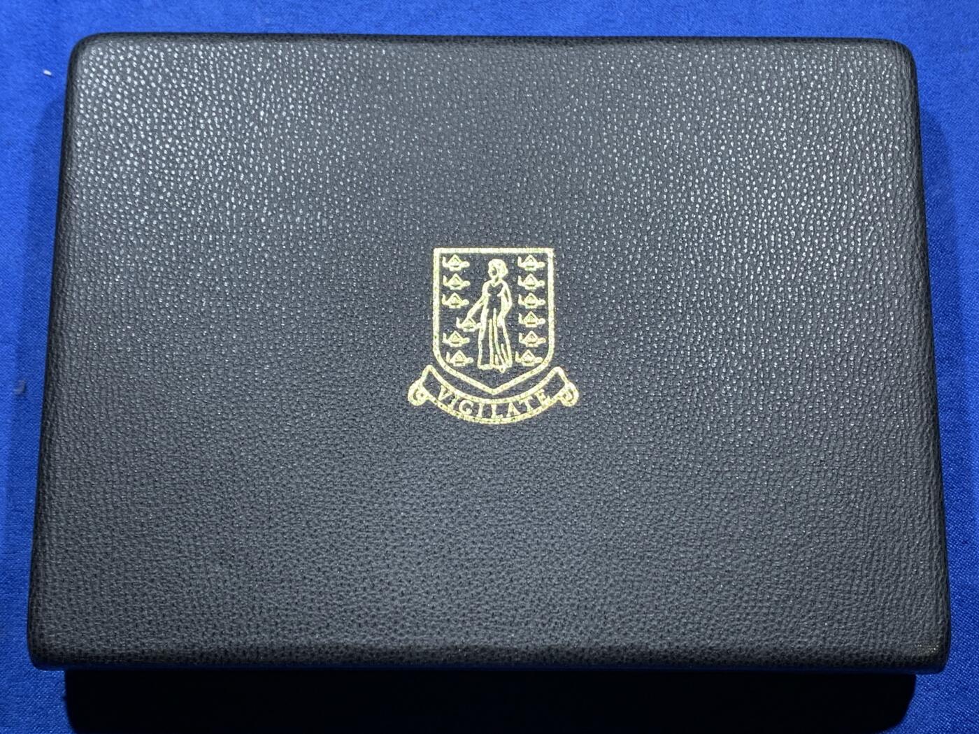 《竞宝斋》第360场 周日，周一  2场连拍 （全场包邮） 英属维京群岛 1974年 鸟类六枚套精制币 其中最大枚的是银币 25.7克925银 盒证全