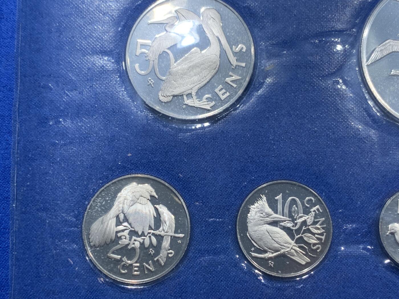 《竞宝斋》第360场 周日，周一  2场连拍 （全场包邮） 英属维京群岛 1974年 鸟类六枚套精制币 其中最大枚的是银币 25.7克925银 盒证全