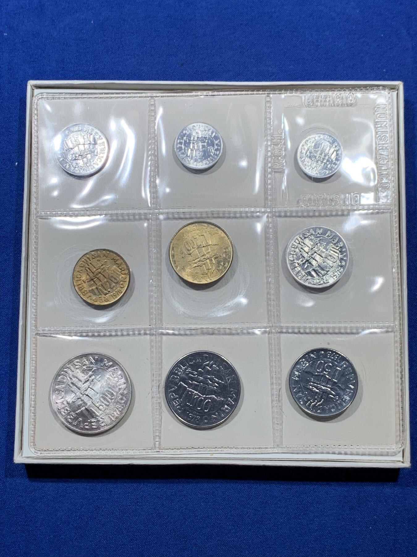 《竞宝斋》第360场 周日，周一  2场连拍 （全场包邮） 原盒证书 圣马力诺1978年9枚封装套币 其中最大一枚是500里拉银币