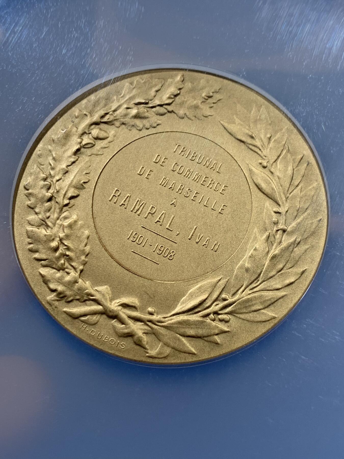 《竞宝斋》第360场 周日，周一  2场连拍 （全场包邮） NGC MS66 超高分 1908法国马赛商业法庭镀金银章 带原盒 重量：66克