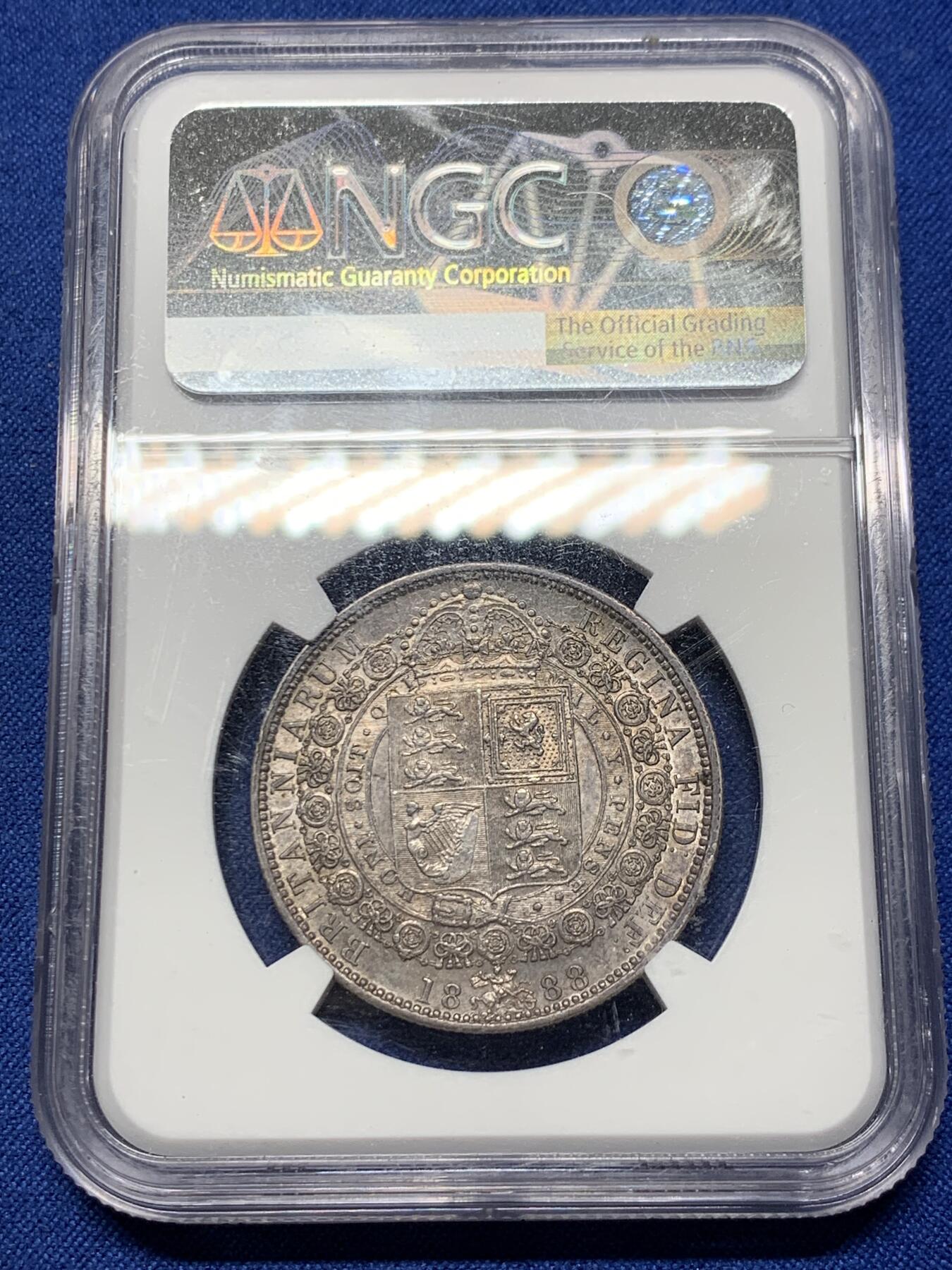 《竞宝斋》第360场 周日，周一  2场连拍 （全场包邮） NGC AU58 英国1888年维多利亚高冠半克朗银币 好年份