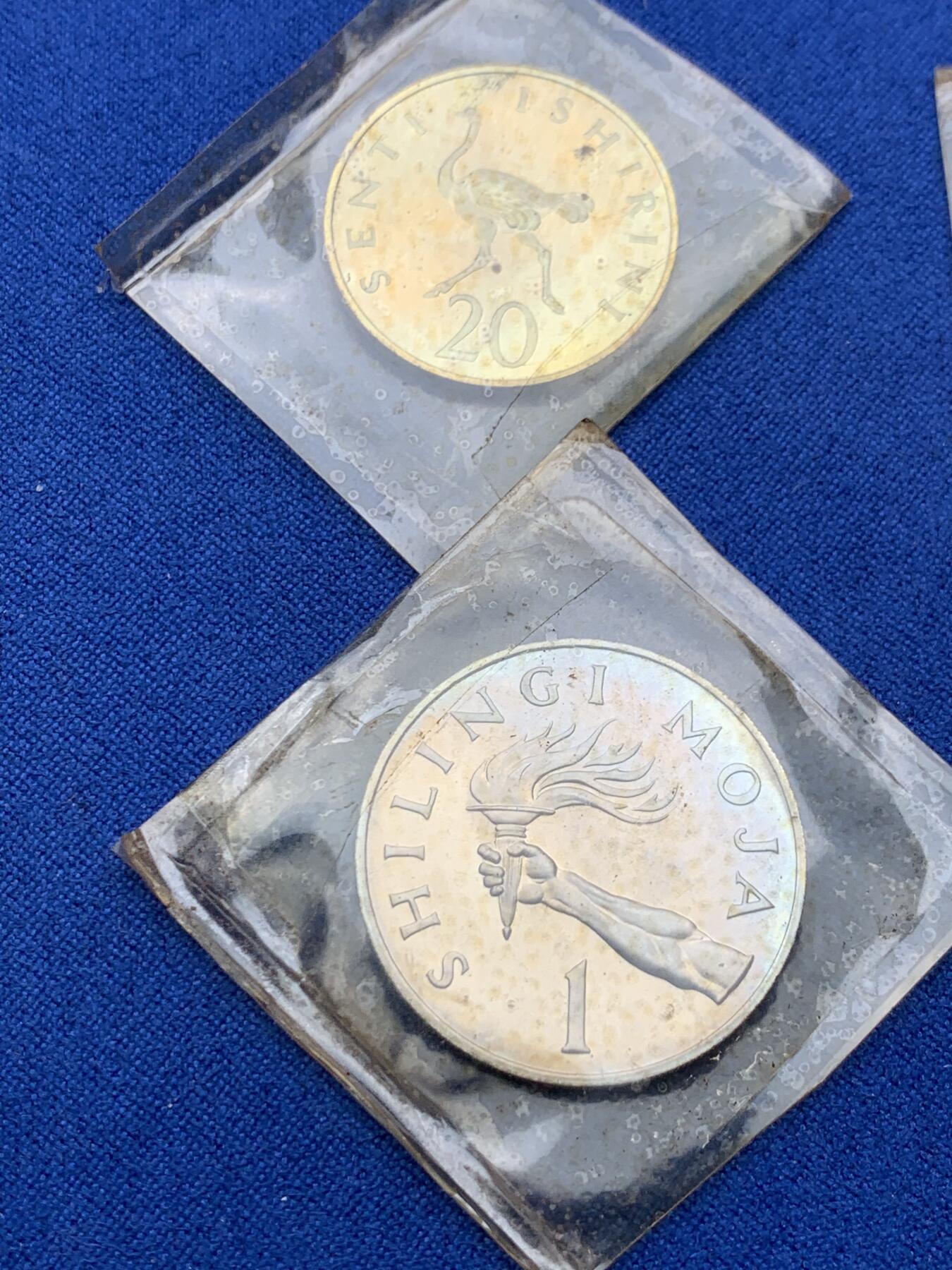 《竞宝斋》第360场 周日，周一  2场连拍 （全场包邮） 坦桑尼亚1966年4枚装精制套币 带盒