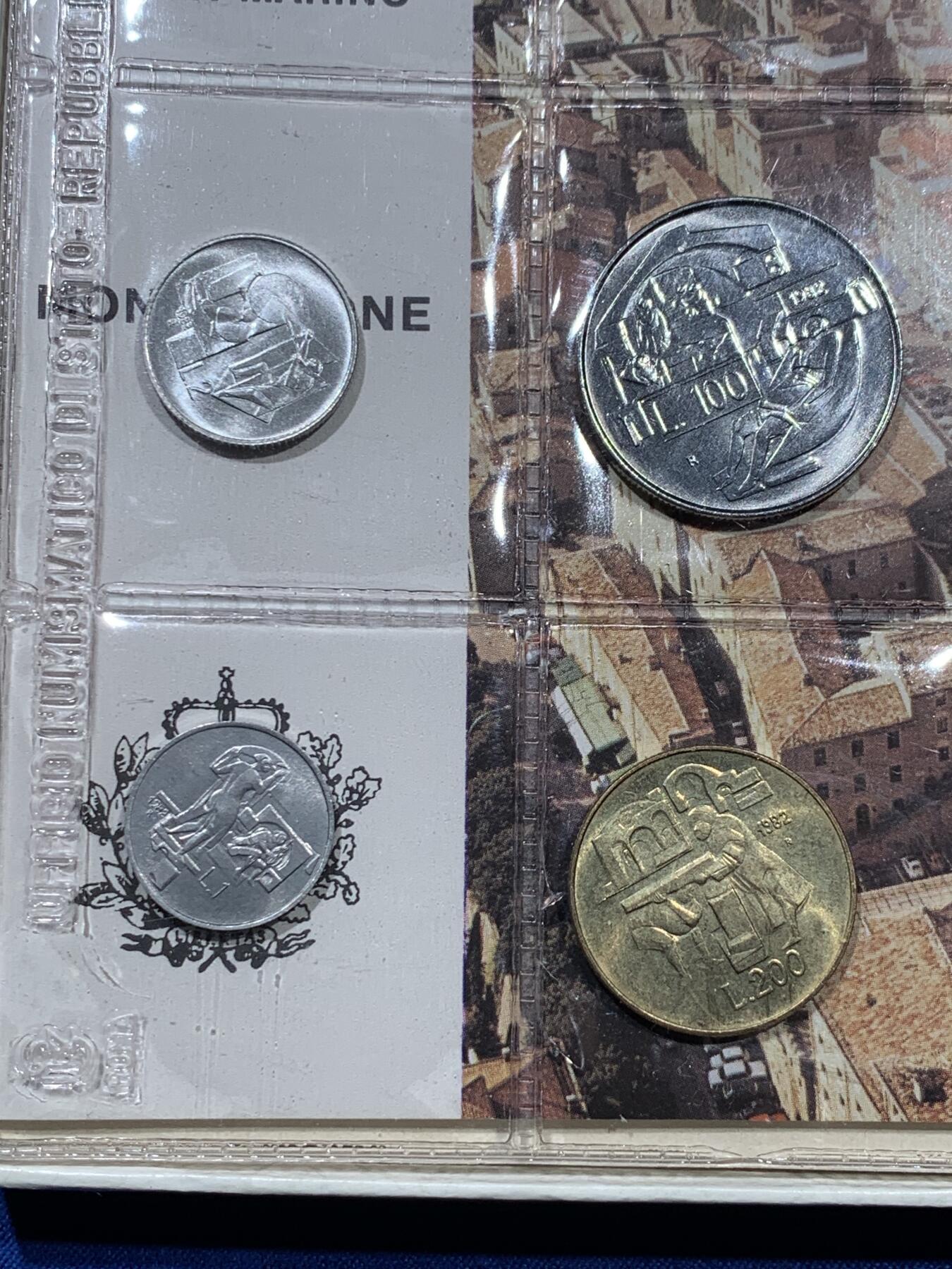 《竞宝斋》第360场 周日，周一  2场连拍 （全场包邮） 原盒证书 圣马力诺1982年9枚装套币 部分可取出