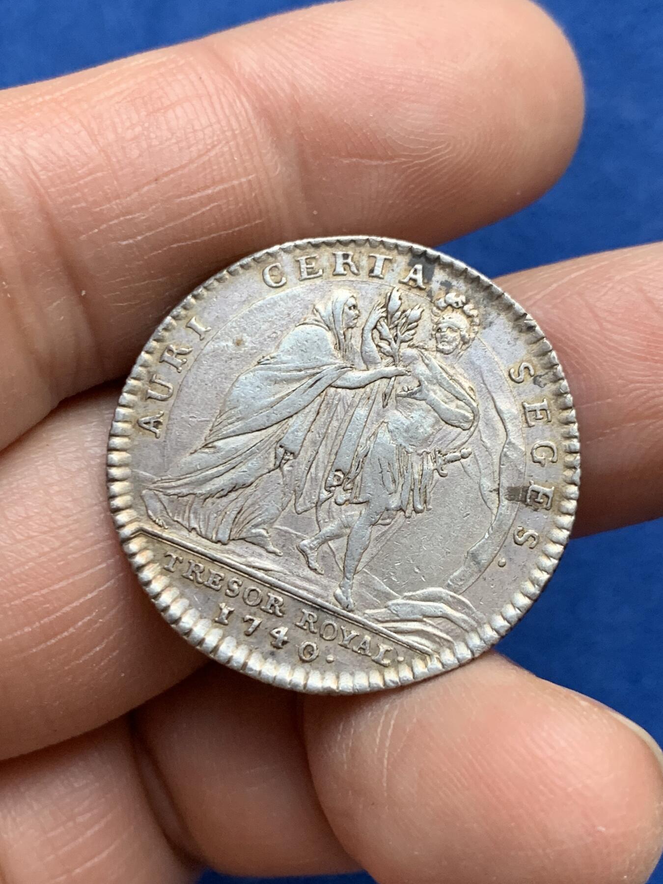 《竞宝斋》第360场 周日，周一  2场连拍 （全场包邮） 法国1740路易十五银质代币 早期古典