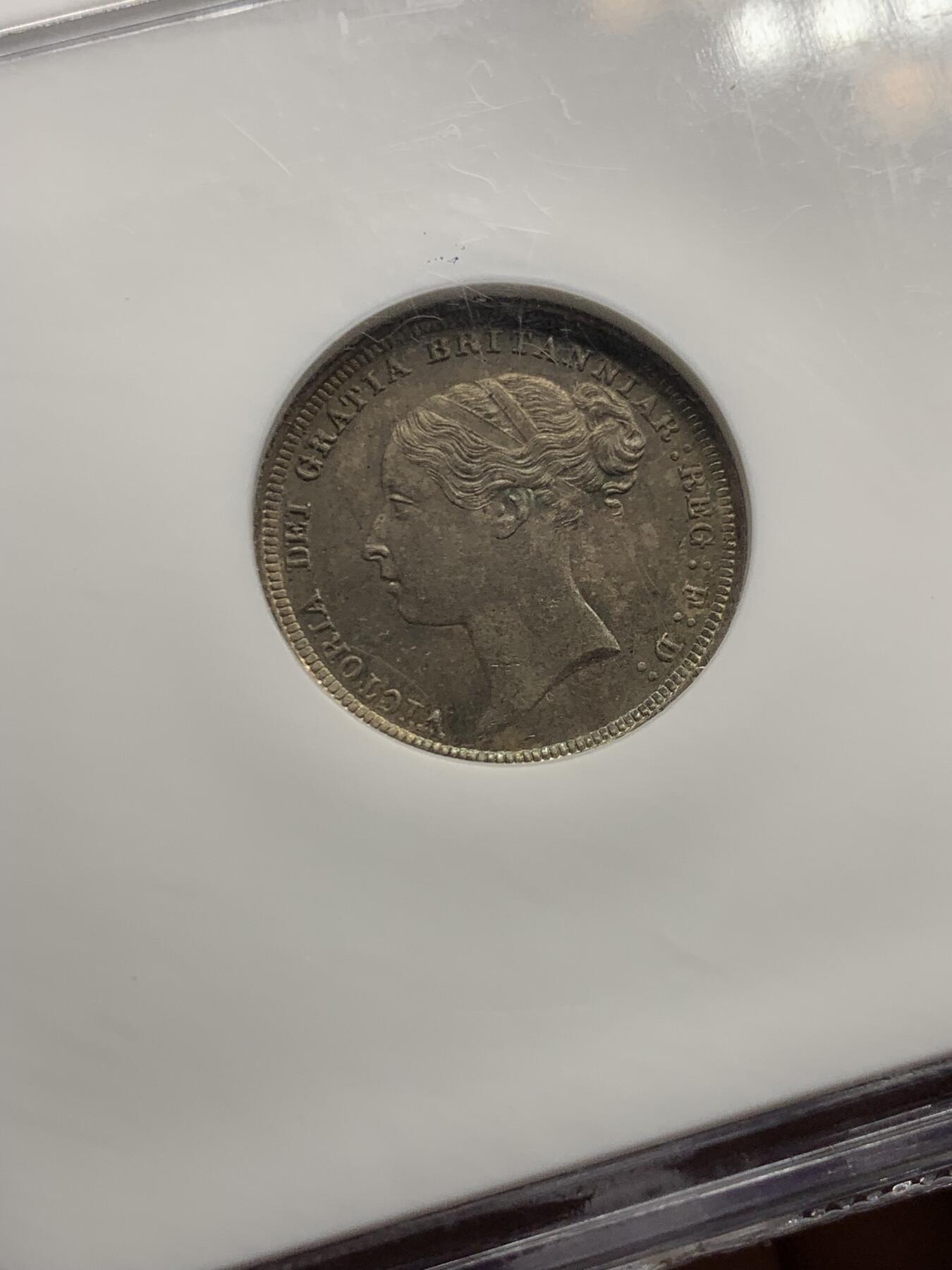 《竞宝斋》第360场 周日，周一  2场连拍 （全场包邮） NGC MS64 英国 1884年 维多利亚 6便士 银币 原味英伦包浆 老白盒 品质不输65