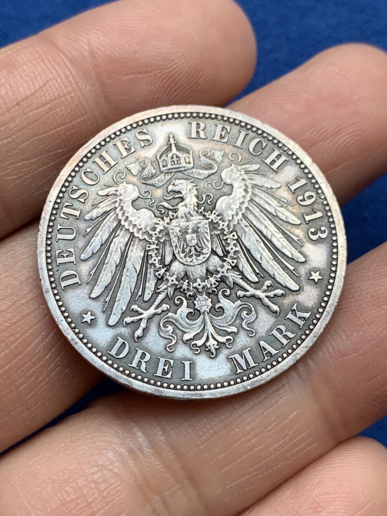 《竞宝斋》第360场 周日，周一  2场连拍 （全场包邮） 德国普鲁士1913年威廉二世军装花枝3马克银币