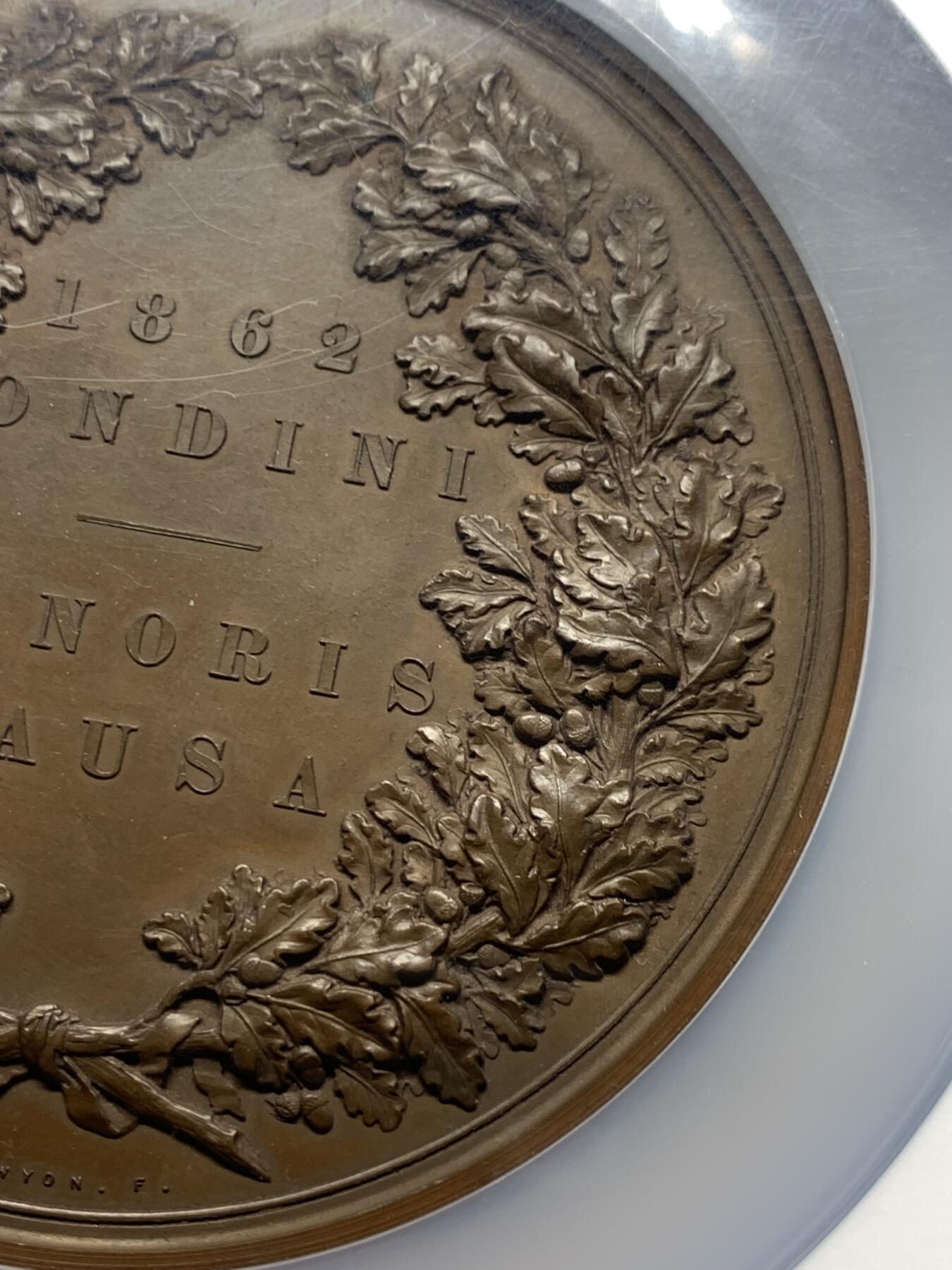 《竞宝斋》第360场 周日，周一  2场连拍 （全场包邮） NGC MS63BN 英国1862年伦敦国际博览会大铜章 76mm 大盒加厚盒 L. C. WYON作品