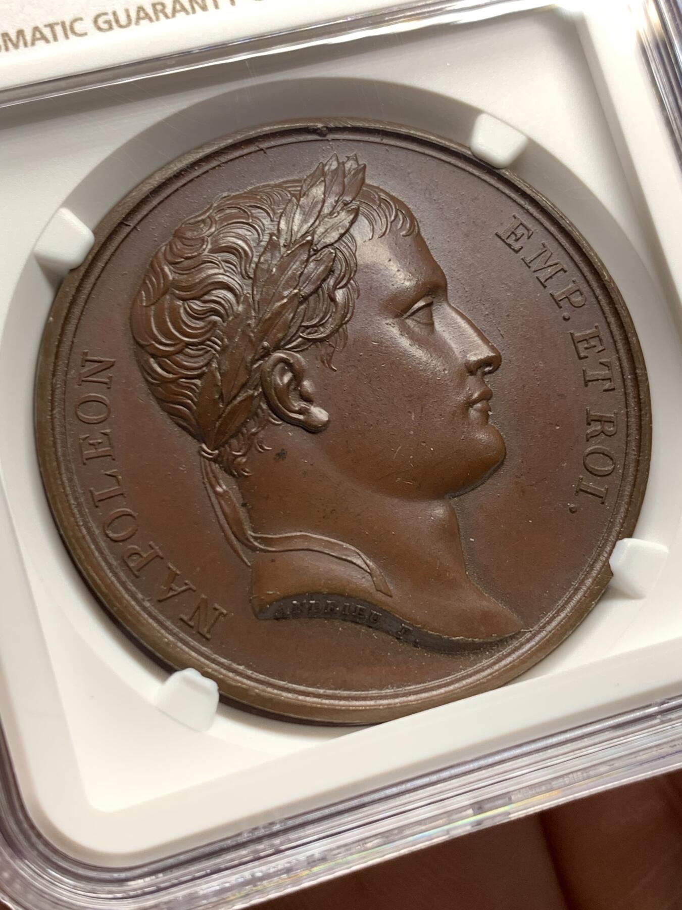 《竞宝斋》第360场 周日，周一  2场连拍 （全场包邮） NGC MS64BN 法国1805年拿破仑攻占因斯布鲁克铜章，加厚盒装，亚军分，背面的拿破仑身穿罗马式装束，非常漂亮