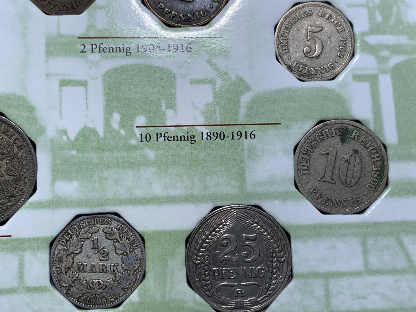 《竞宝斋》第360场 周日，周一  2场连拍 （全场包邮） 德国 1899-1915年 长翅鹰马克辅币一套 包含两枚银币 CD盒包装