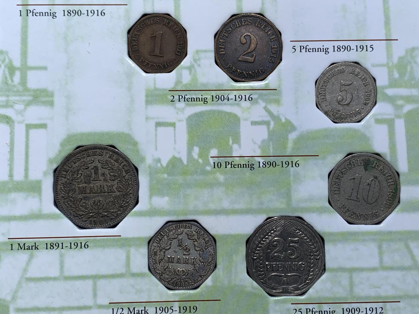 《竞宝斋》第360场 周日，周一  2场连拍 （全场包邮） 德国 1899-1915年 长翅鹰马克辅币一套 包含两枚银币 CD盒包装