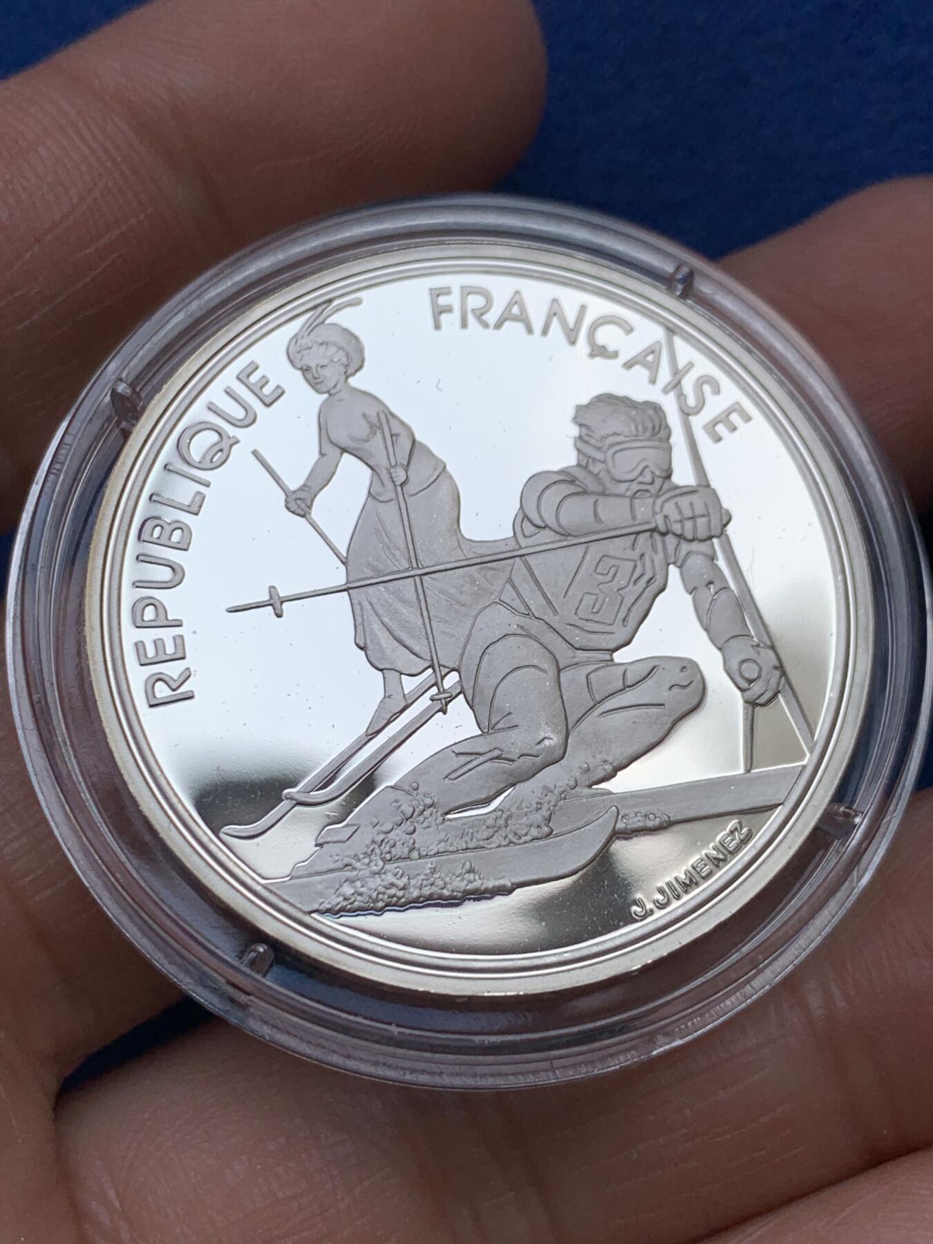 《竞宝斋》第360场 周日，周一  2场连拍 （全场包邮） 法国1992年冬奥会100法郎精制银币