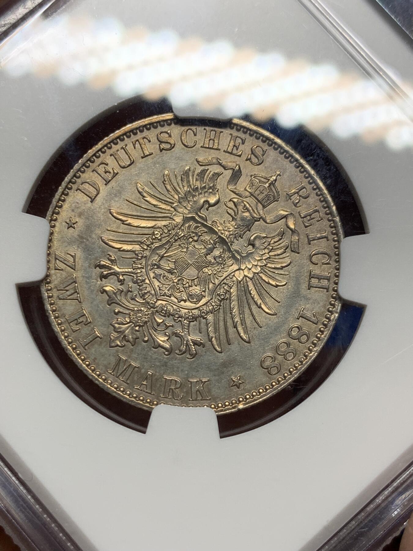 《竞宝斋》第360场 周日，周一  2场连拍 （全场包邮） NGC UNCD 德国1888三皇年弗里德里希三世2马克银币，五彩包浆，转光，高点保存非常好。