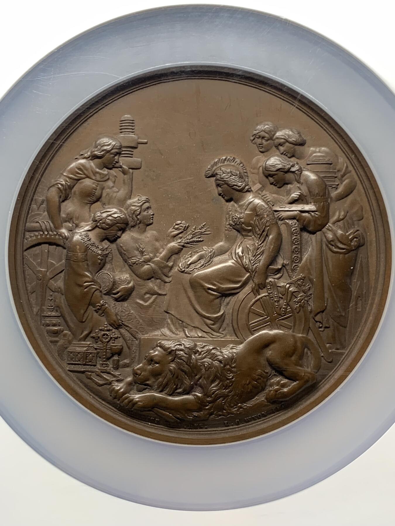 《竞宝斋》第360场 周日，周一  2场连拍 （全场包邮） NGC MS63BN 英国1862年伦敦国际博览会大铜章 76mm 大盒加厚盒 L. C. WYON作品