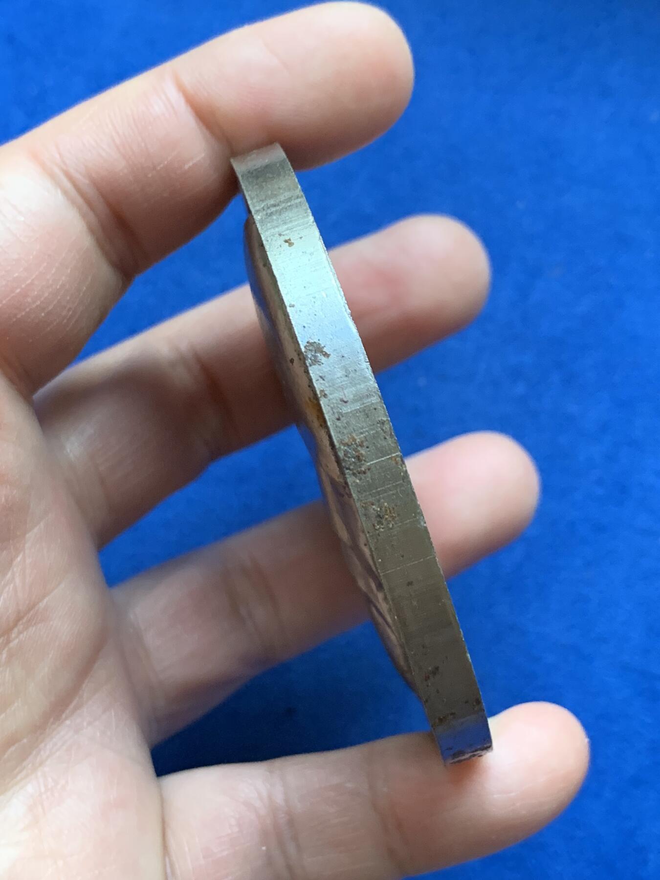 《竞宝斋》第360场 周日，周一  2场连拍 （全场包邮） 前苏联列宁合金大型纪念章 直径70mm 重量122克