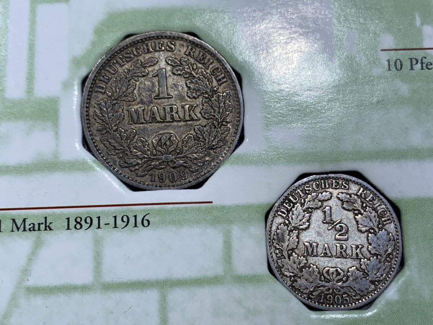 《竞宝斋》第360场 周日，周一  2场连拍 （全场包邮） 德国 1899-1915年 长翅鹰马克辅币一套 包含两枚银币 CD盒包装