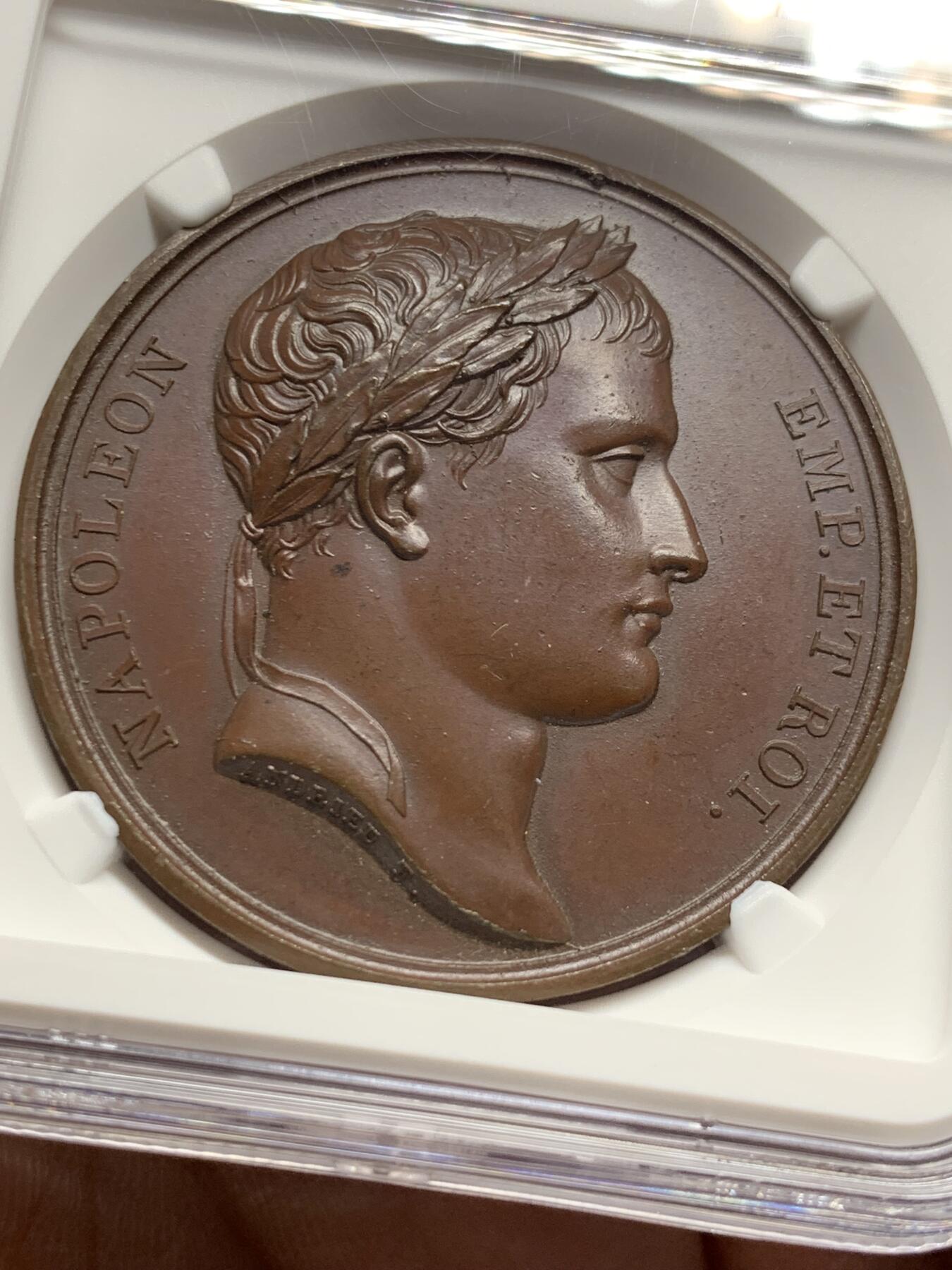 《竞宝斋》第360场 周日，周一  2场连拍 （全场包邮） NGC MS64BN 法国1805年拿破仑攻占因斯布鲁克铜章，加厚盒装，亚军分，背面的拿破仑身穿罗马式装束，非常漂亮