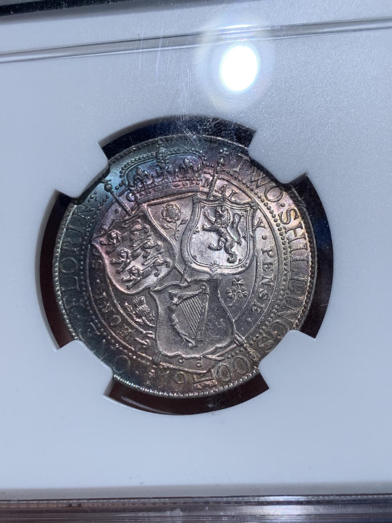 《竞宝斋》第360场 周日，周一  2场连拍 （全场包邮） NGC MS62 英国老维1900年2先令（1福洛林）银币 低评好彩