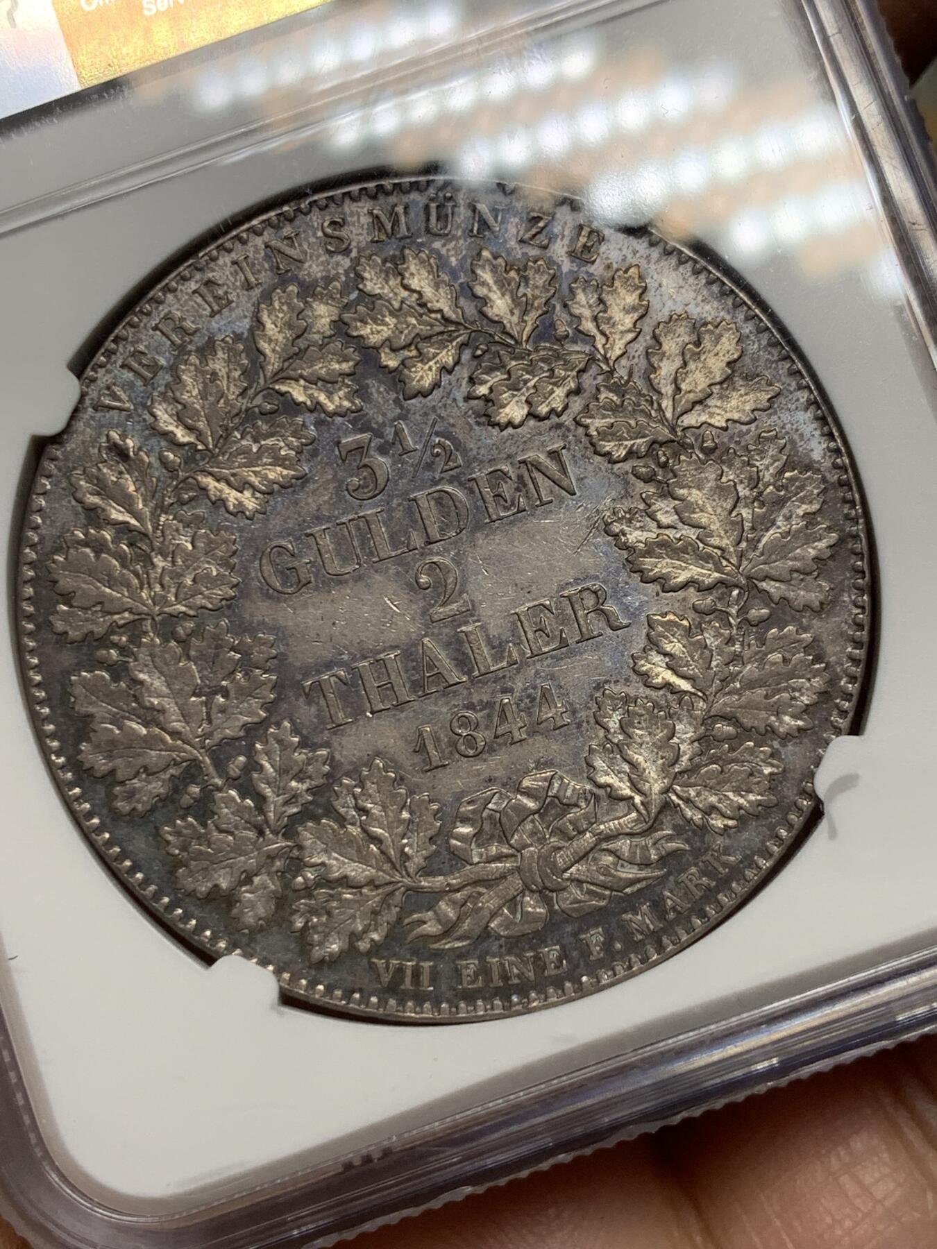 《竞宝斋》第360场 周日，周一  2场连拍 （全场包邮） NGC AU55 德国法兰克福1844年景观2泰勒银币 小镇和河流的景色，灿烂的阳光洒在地平线上，一艘帆船横渡主河。