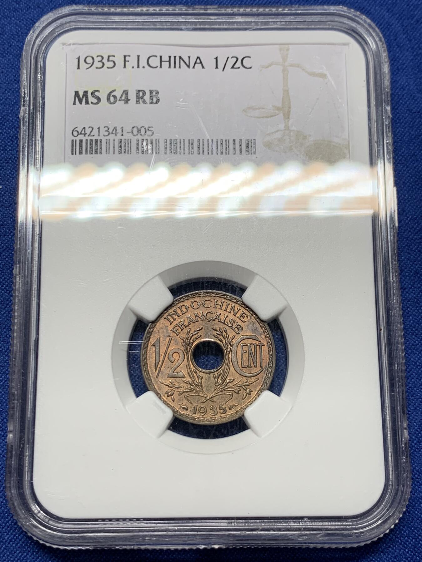 《竞宝斋》第360场 周日，周一  2场连拍 （全场包邮） NGC MS64RB 法属印支1935年1/2C