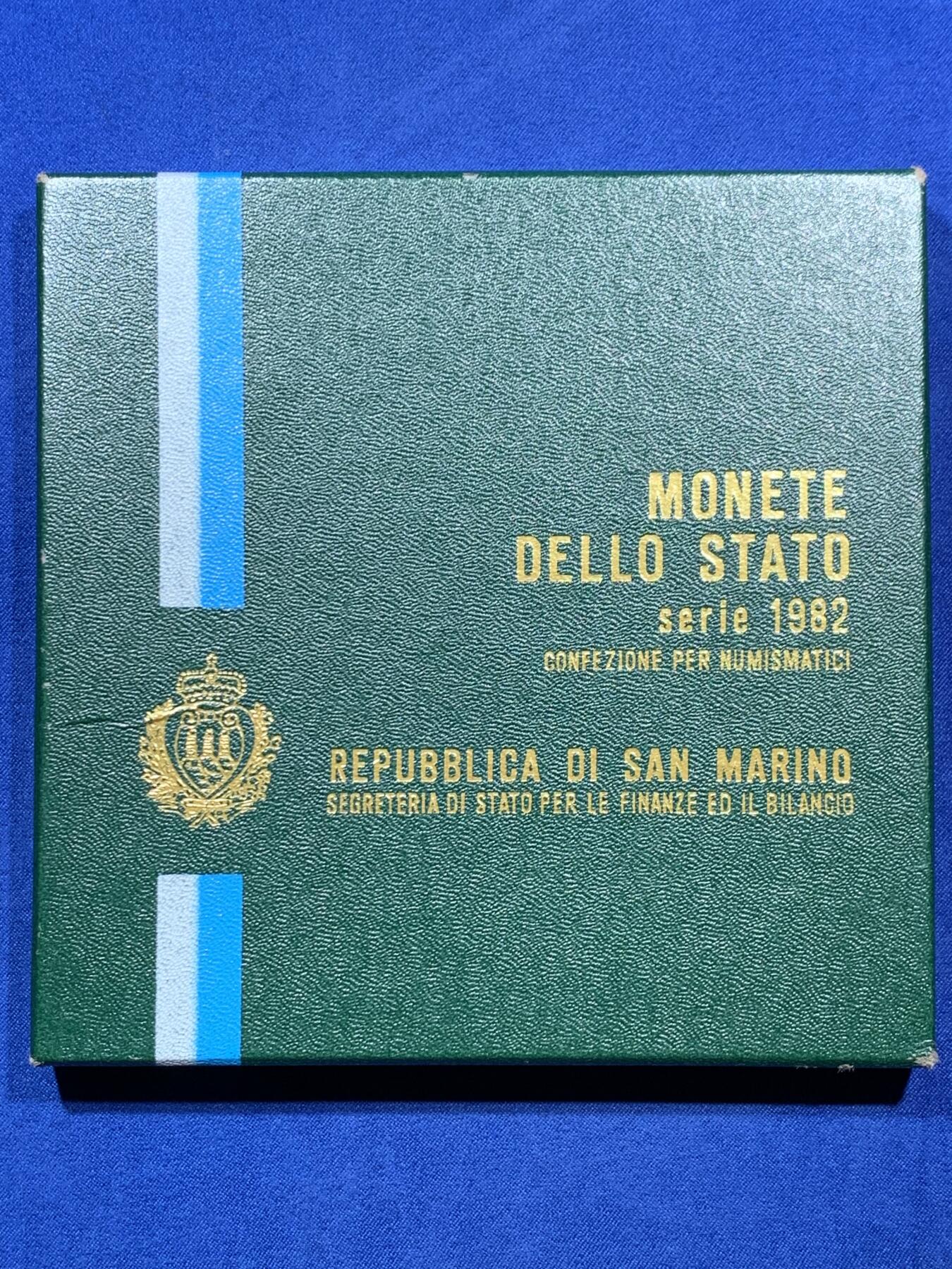 《竞宝斋》第360场 周日，周一  2场连拍 （全场包邮） 原盒证书 圣马力诺1982年9枚装套币 部分可取出