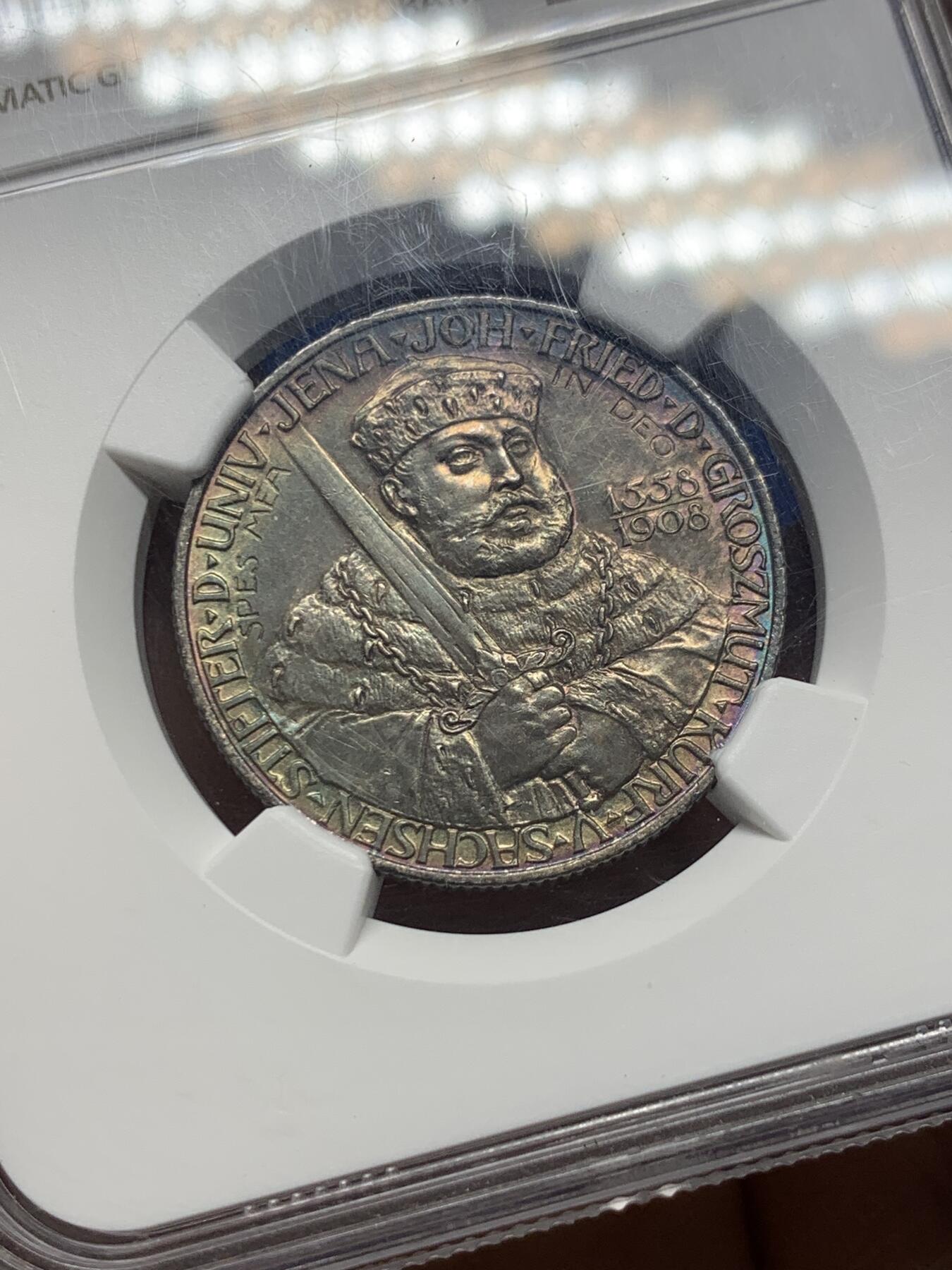 《竞宝斋》第361场 周日，周一  2场连拍 （全场包邮） NGC UNC 德国 1908年 耶拿大学400周年2马克银币 五彩包浆