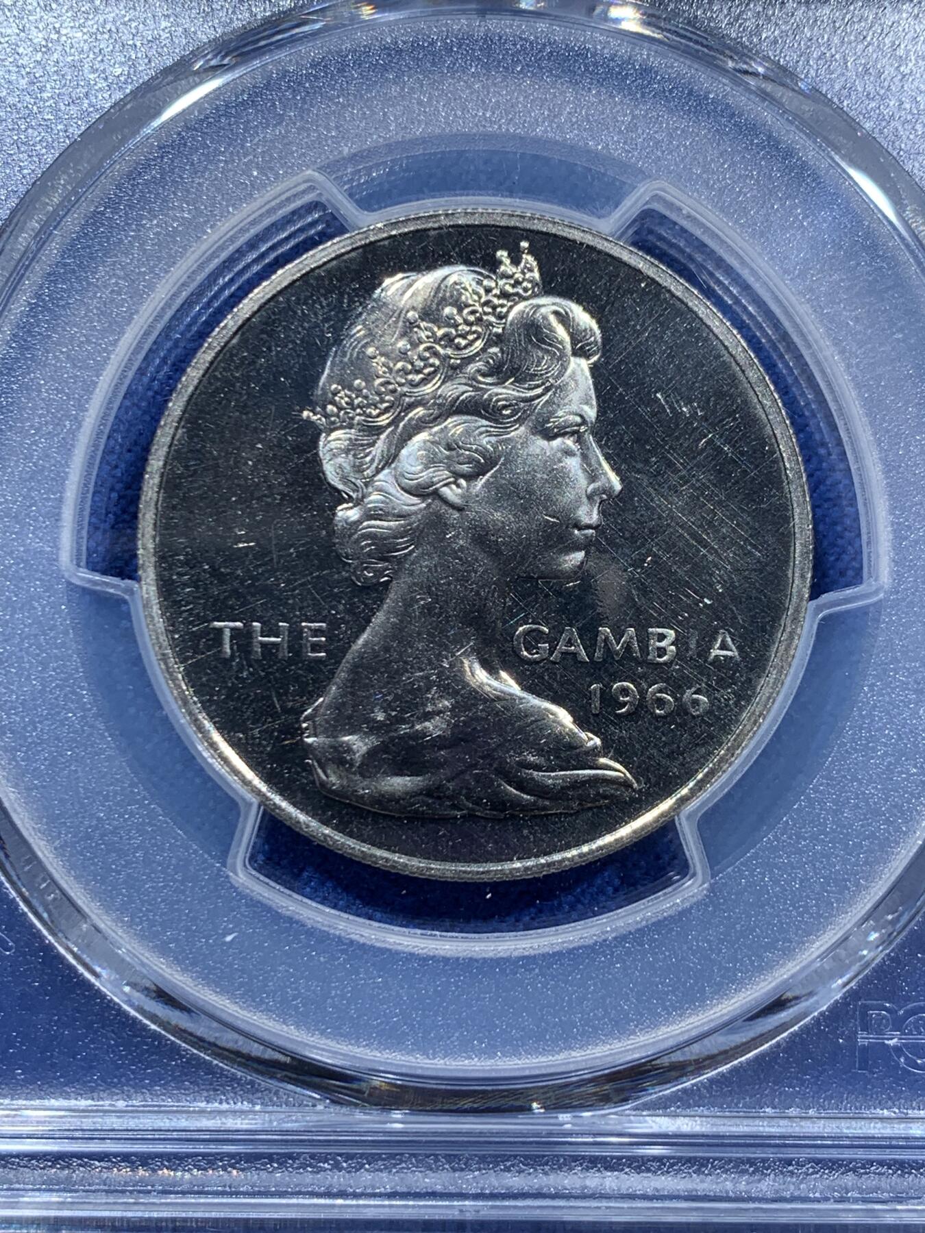 《竞宝斋》第361场 周日，周一  2场连拍 （全场包邮） PCGS PR65 冈比亚1966年2先令精制镍币 水牛图案热门品种 镜面感挺强的