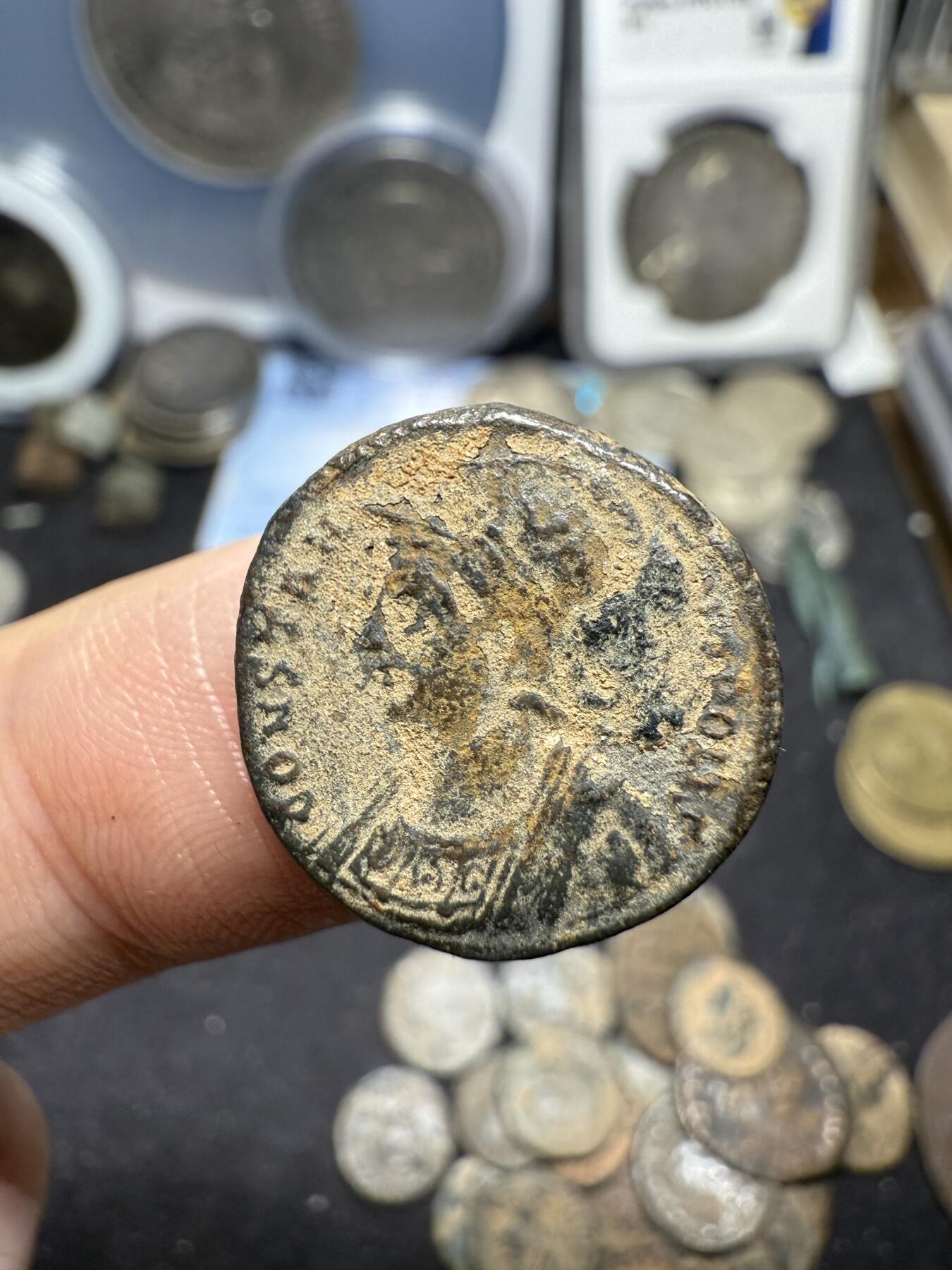 南宋泉阁俄币 外币 国币 专场第七期 古罗马 公元306-337年 君士坦丁一世铜币 君士坦丁大帝建城纪念 君士坦丁堡建城纪念币 背逆180度 少见品种 好品