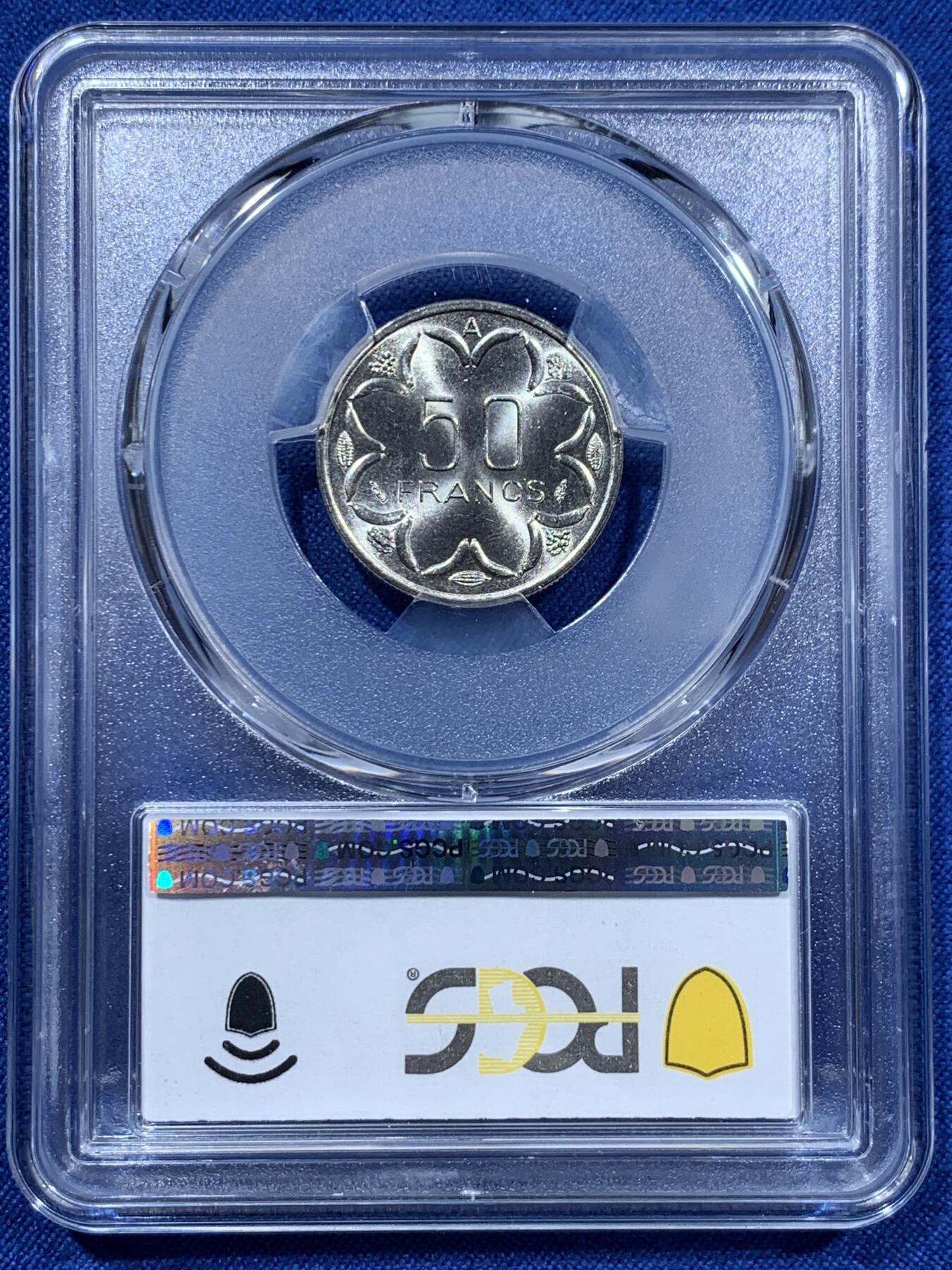 《竞宝斋》第361场 周日，周一  2场连拍 （全场包邮） PCGS MS68 季军分 超高分 1982A中非50法郎 爆光品相 68这个分数确实很少见 中非一直是比较热门的品种