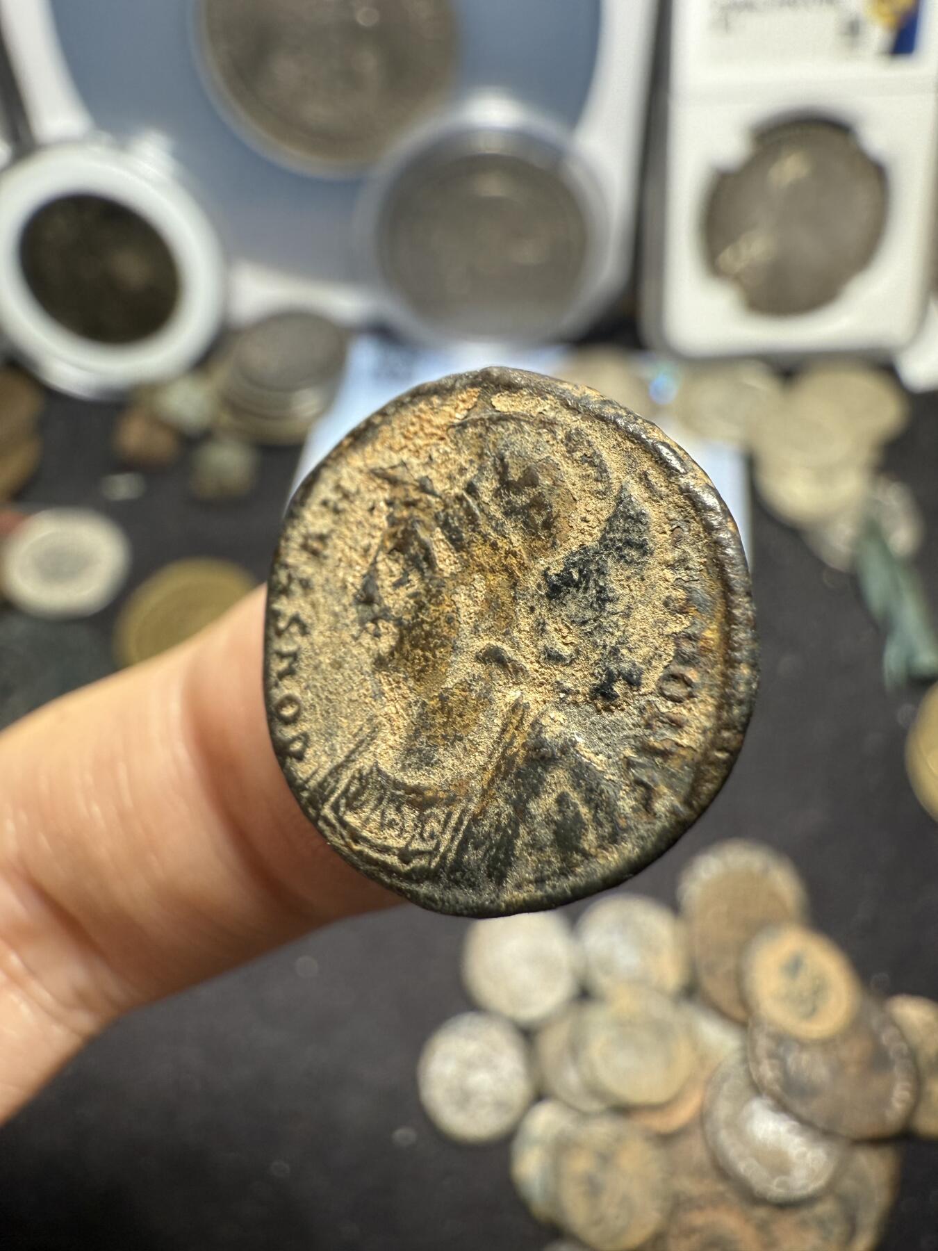 南宋泉阁俄币 外币 国币 专场第七期 古罗马 公元306-337年 君士坦丁一世铜币 君士坦丁大帝建城纪念 君士坦丁堡建城纪念币 背逆180度 少见品种 好品