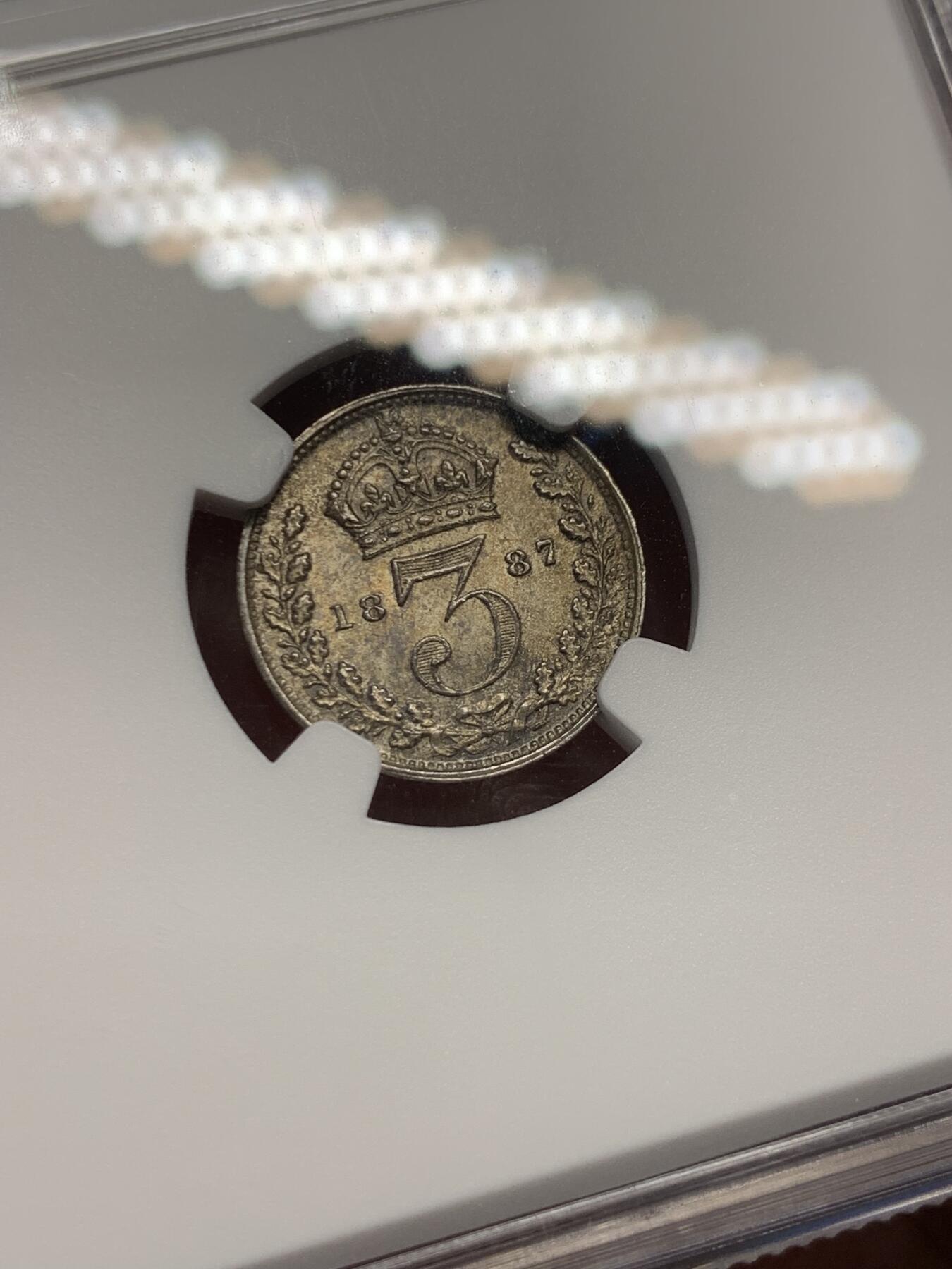 《竞宝斋》第361场 周日，周一  2场连拍 （全场包邮） NGC MS63 英国1887年高冠3便士银币 包浆醇厚