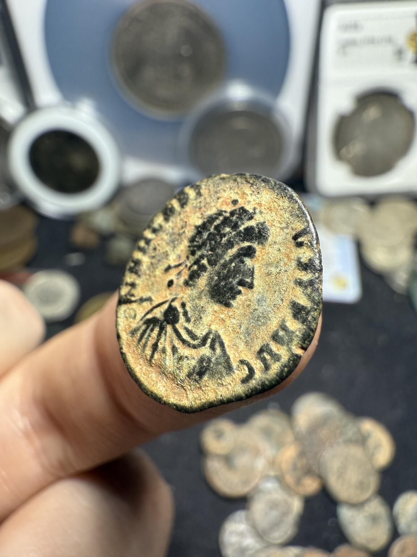 南宋泉阁俄币 外币 国币 专场第七期 古罗马 公元383-408年 东罗马皇帝 阿卡狄乌斯小铜币 背逆 个头偏大 打制清晰 品相好