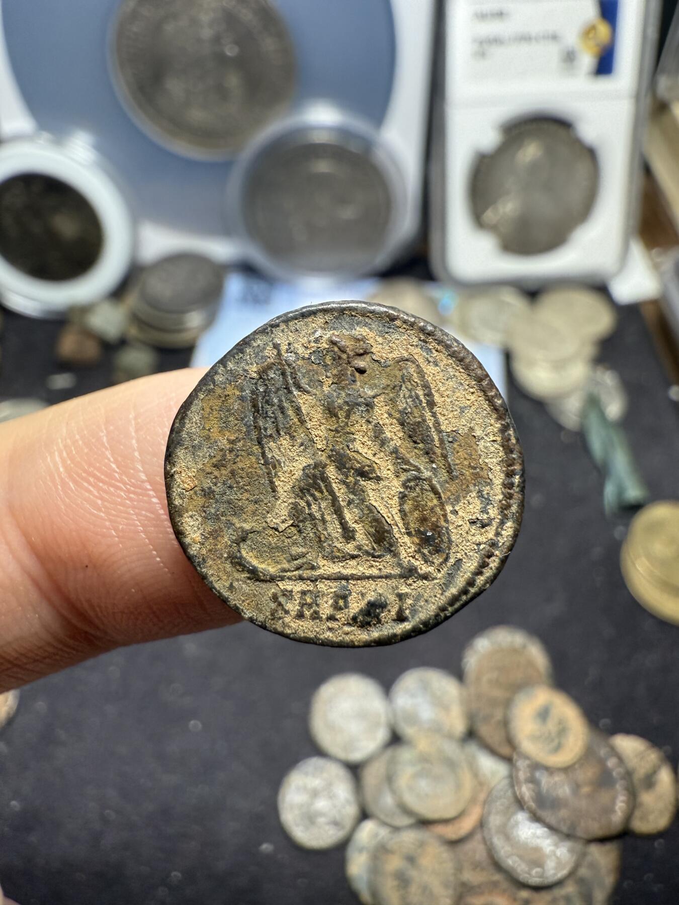 南宋泉阁俄币 外币 国币 专场第七期 古罗马 公元306-337年 君士坦丁一世铜币 君士坦丁大帝建城纪念 君士坦丁堡建城纪念币 背逆180度 少见品种 好品