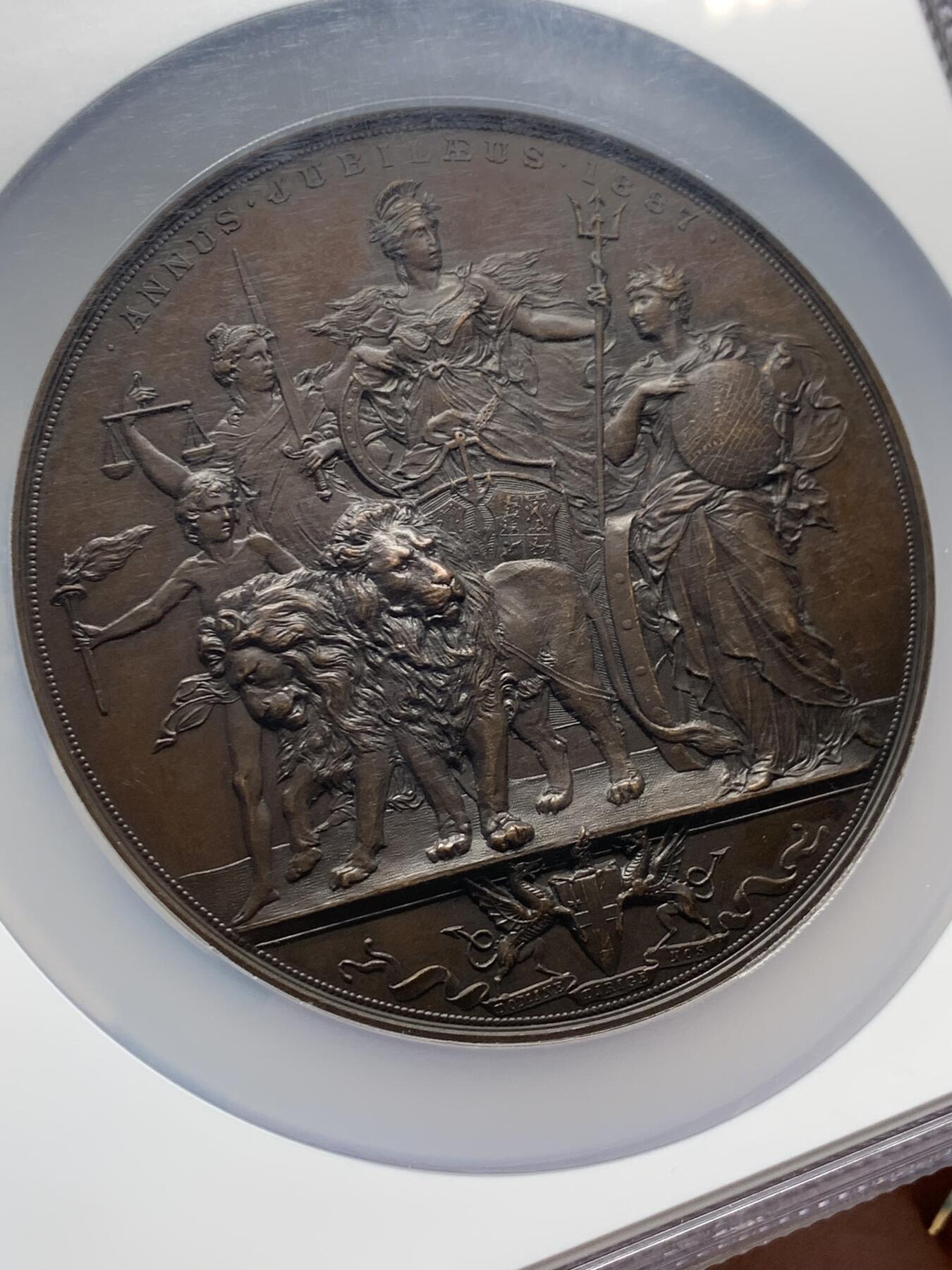 《竞宝斋》第361场 周日，周一  2场连拍 （全场包邮） NGC MS63BN 安东沙夫作品 伦敦金融城 维多利亚50年（金禧）大铜章 80mm 共450枚 加大加厚盒